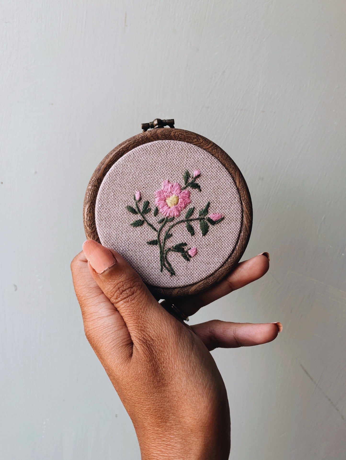 Vintage Floral Embroidery Hoop / Hanging
