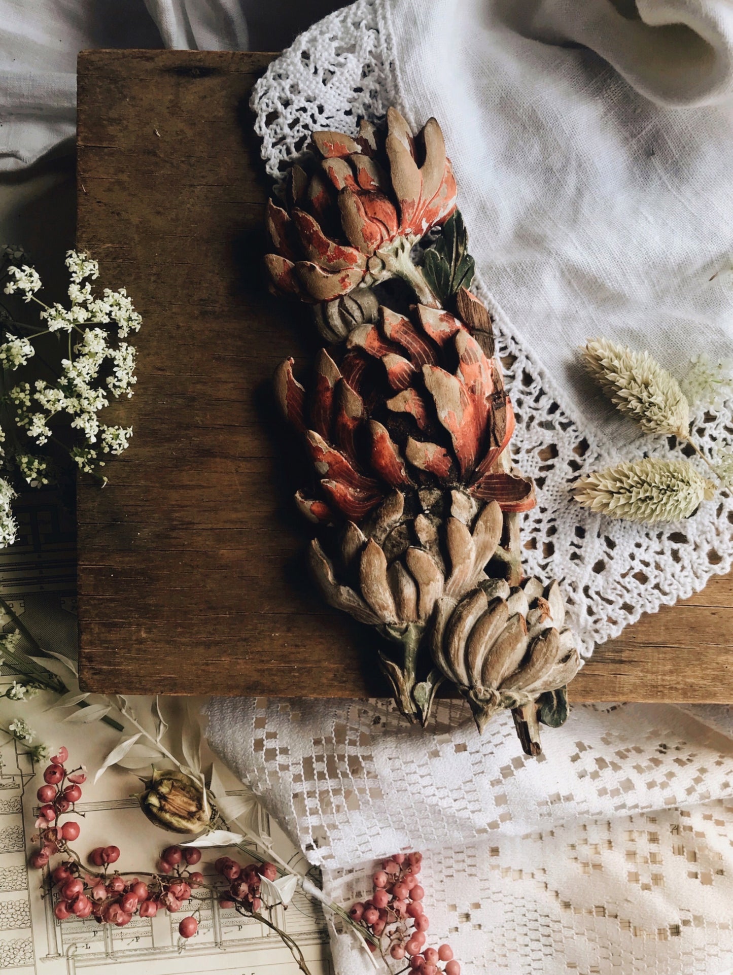 Antique Floral Wooden Decorative Moulds