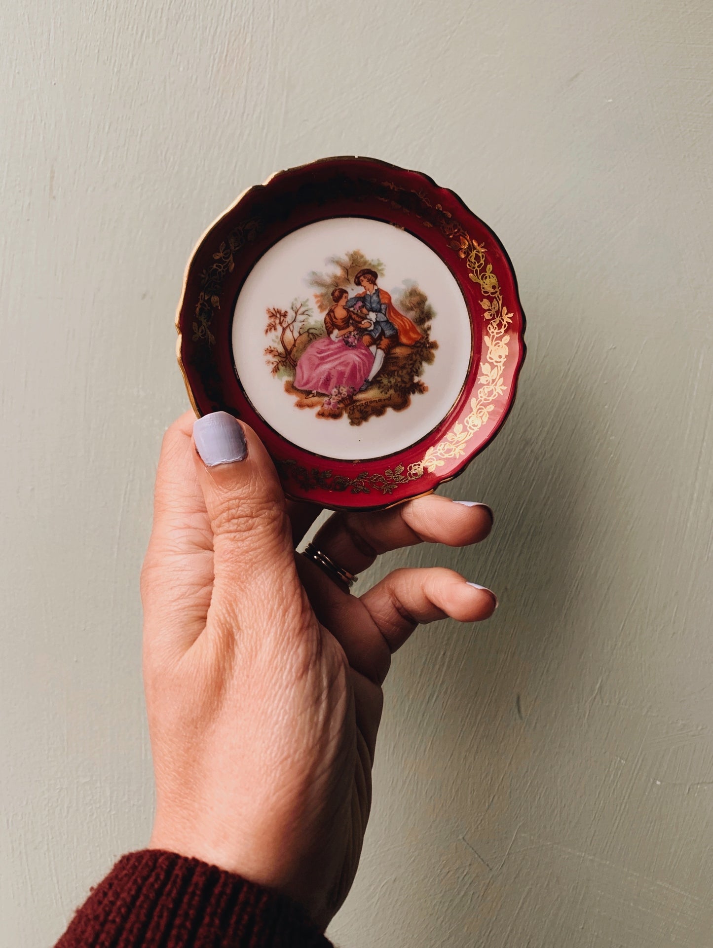 Vintage French Whimsy Narrative Plate