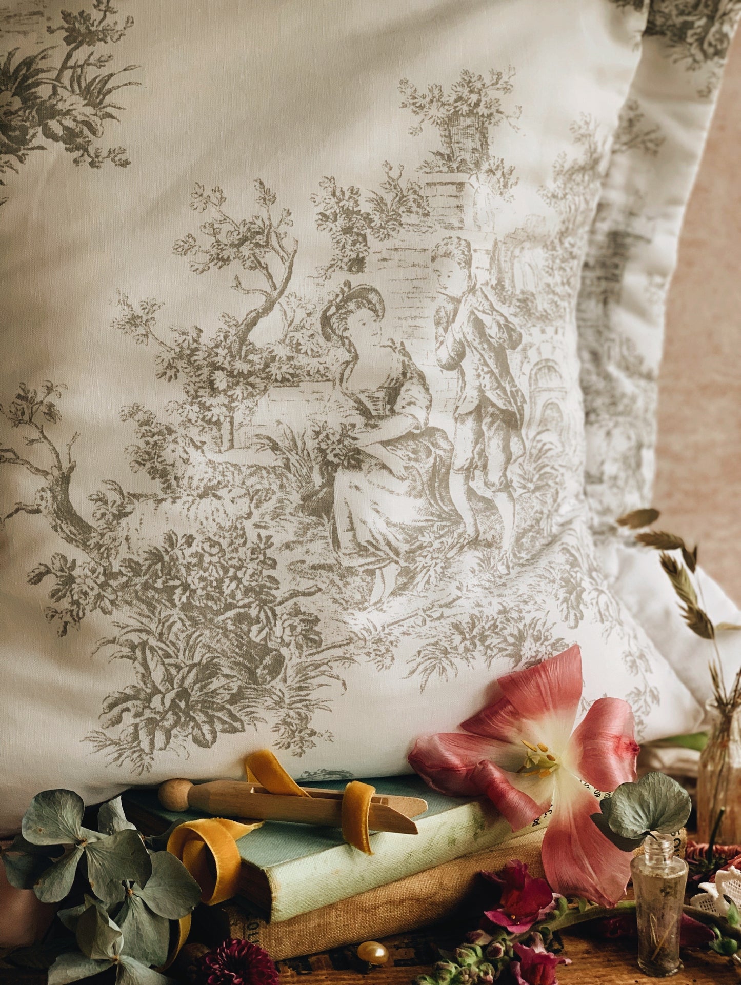Large Romancing Cushion (UK SHIPPING ONLY)