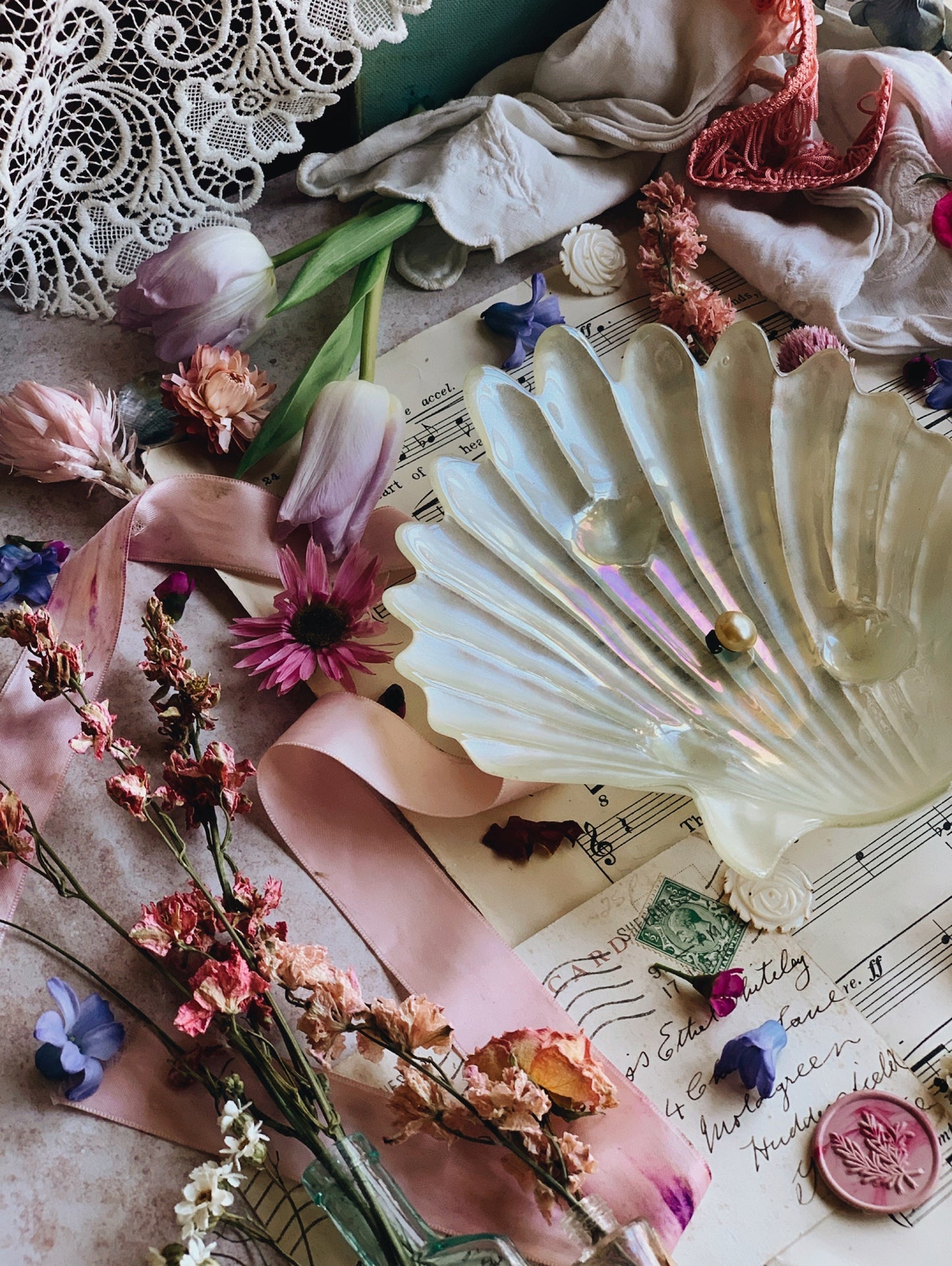Vintage Iridescent Pearl Glass Shell Dish