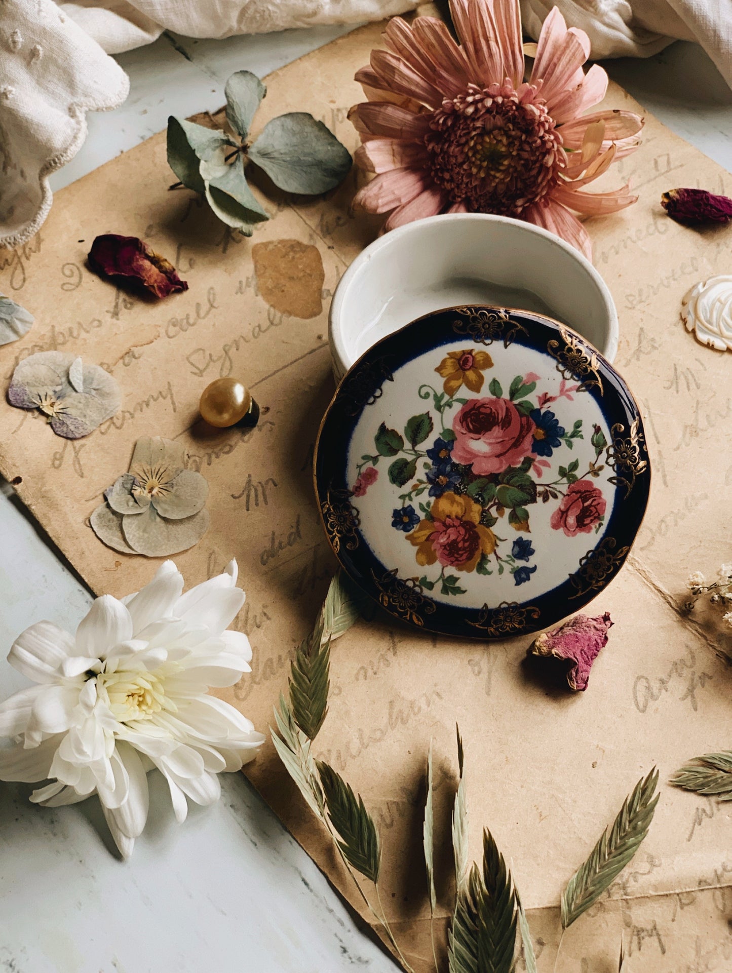 Vintage Floral Italian Pot