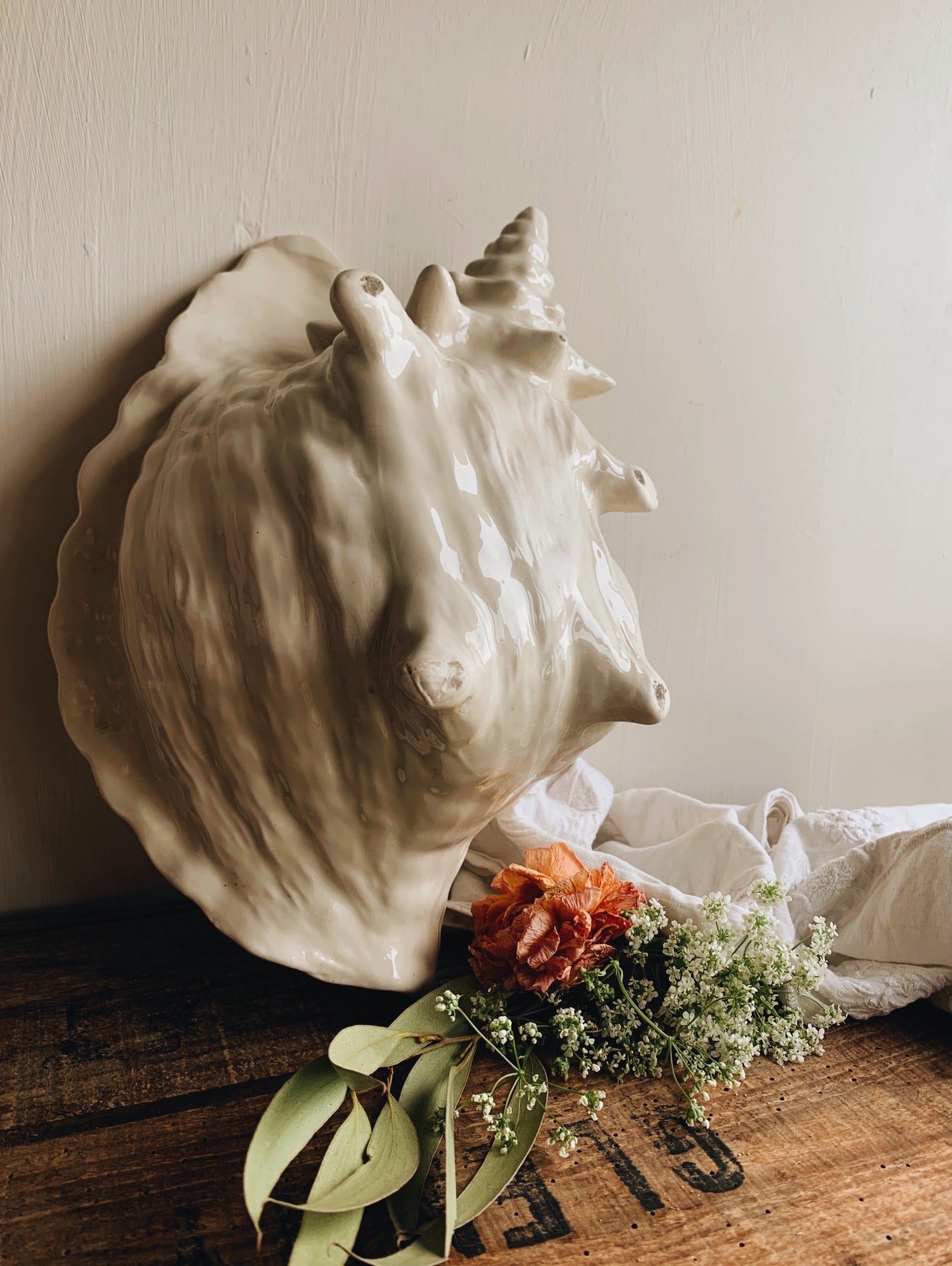 Antique Large Shell Planter (UK SHIPPING HEAVY)