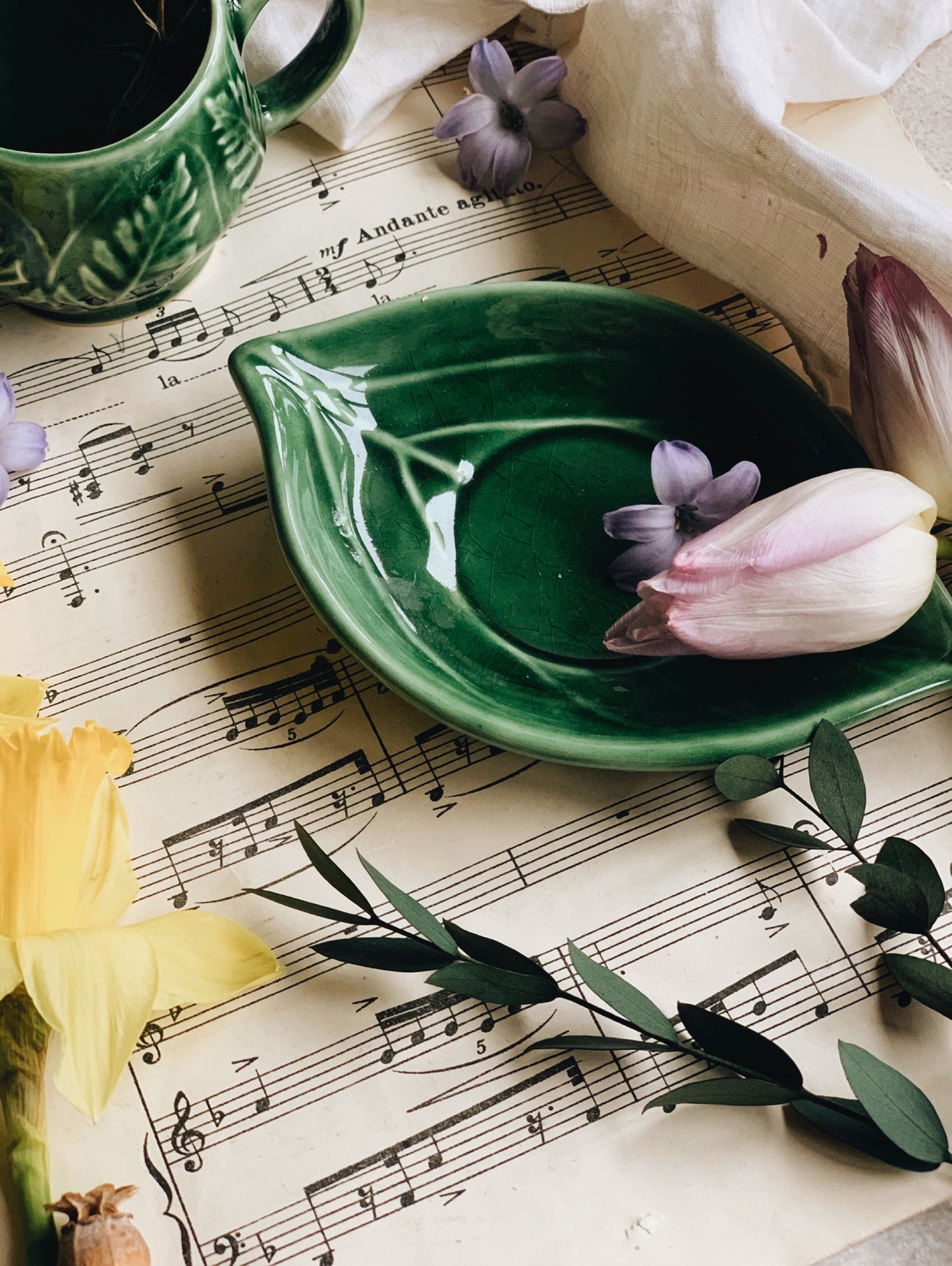 Vintage Portuguese Leaf Botanica Dish & Jug