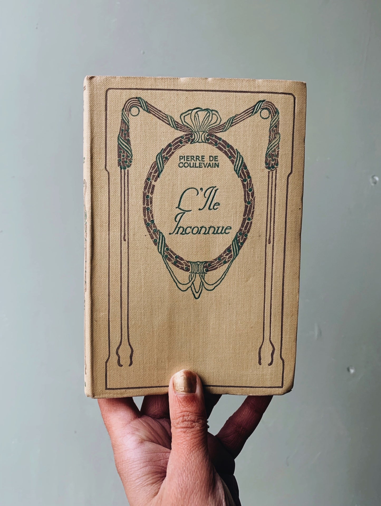 Antique Set of Nine ~ Pierre De Coulevain books (late 1800’s)