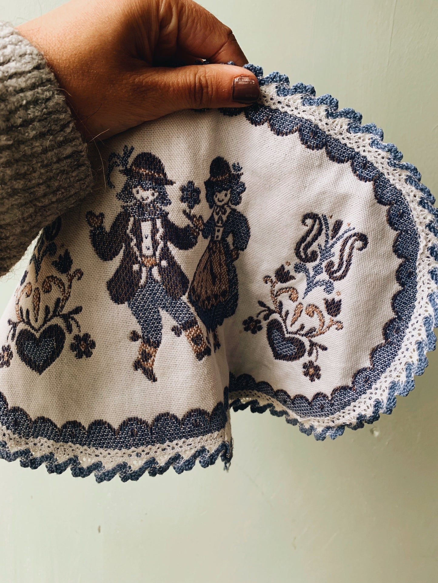 Vintage Dutch Embroidery Linen