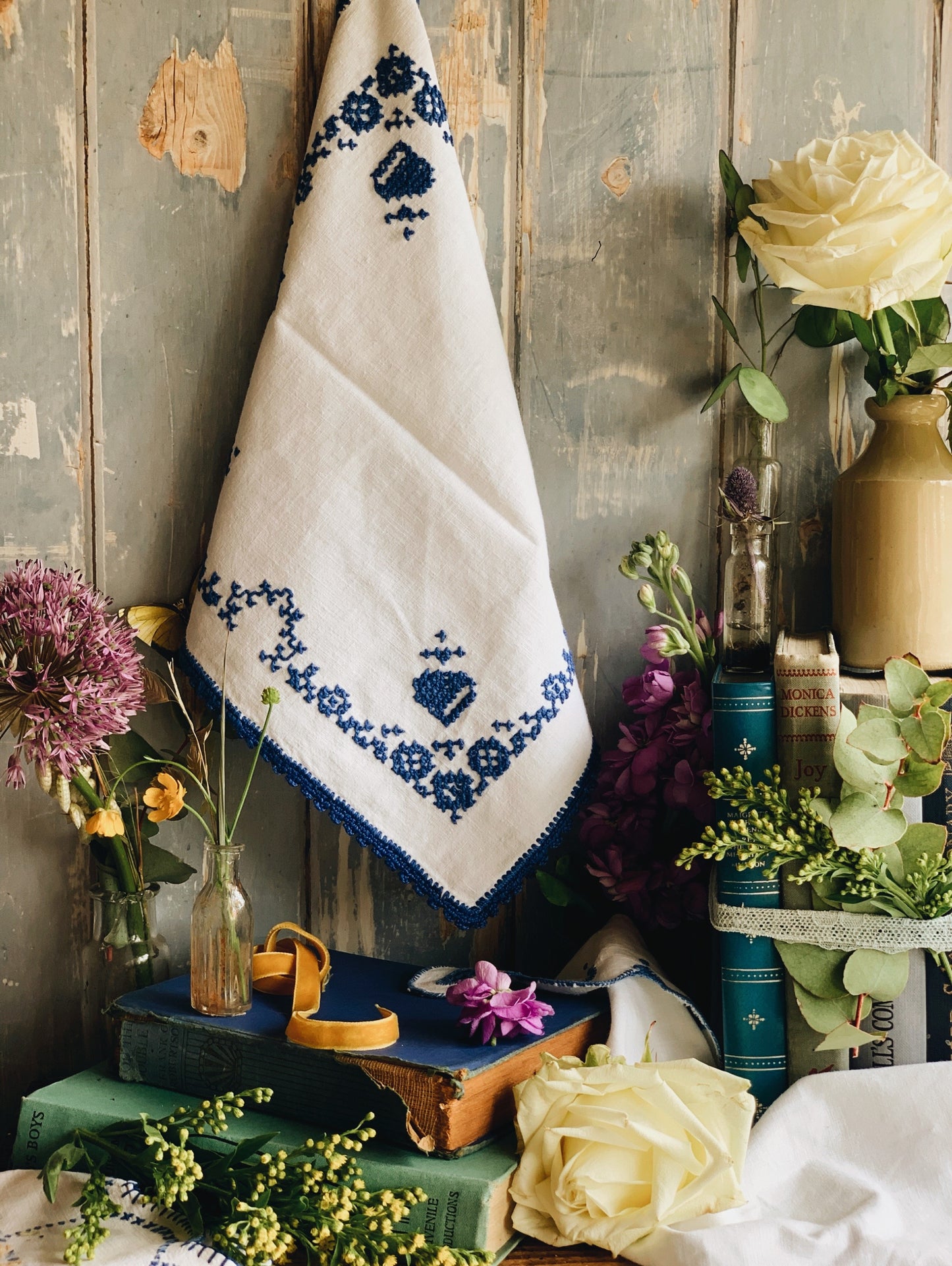 Vintage French Floral Embroidery Linen Cloth