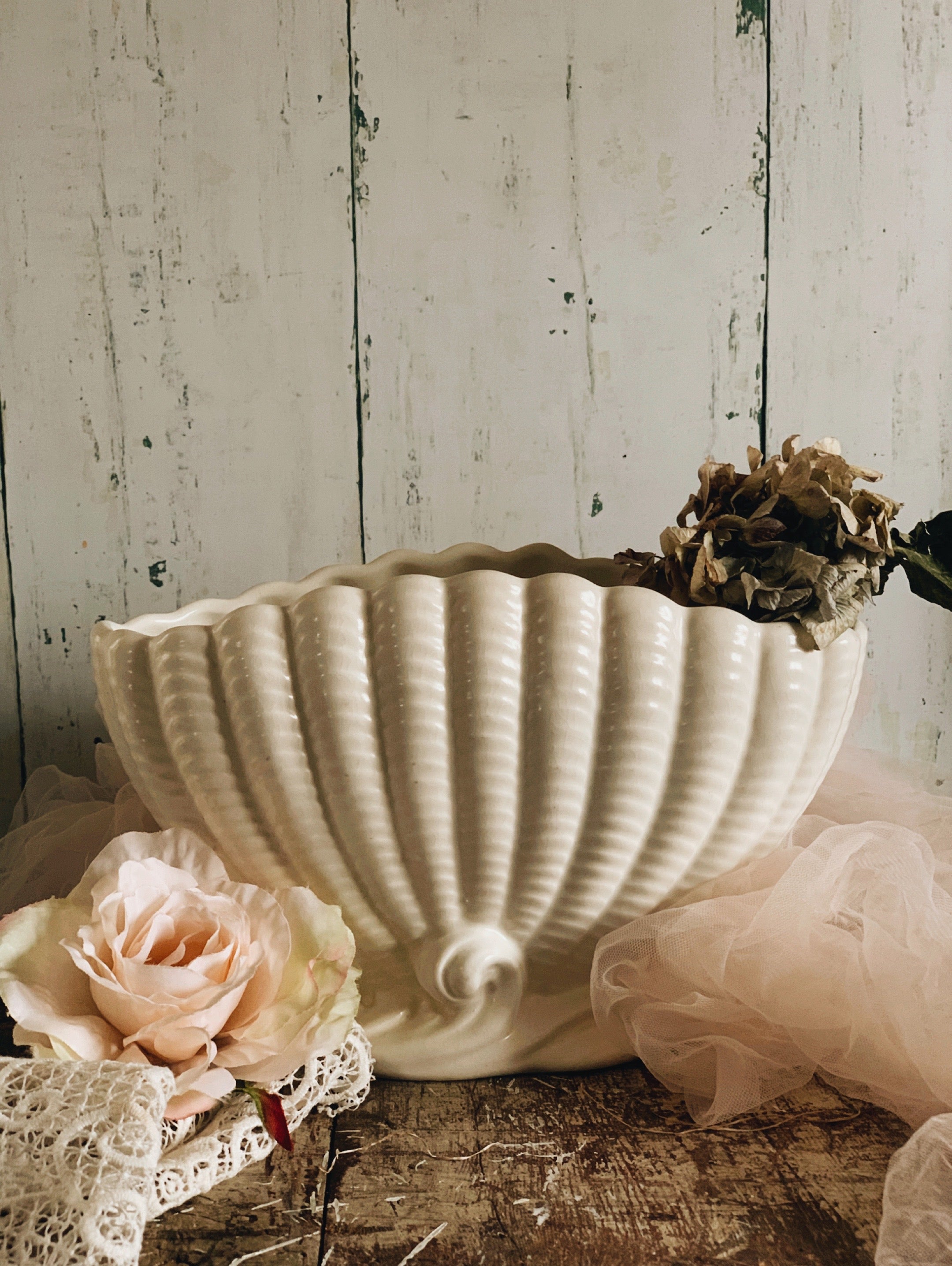 Vintage Shell Vase Stone & Sage