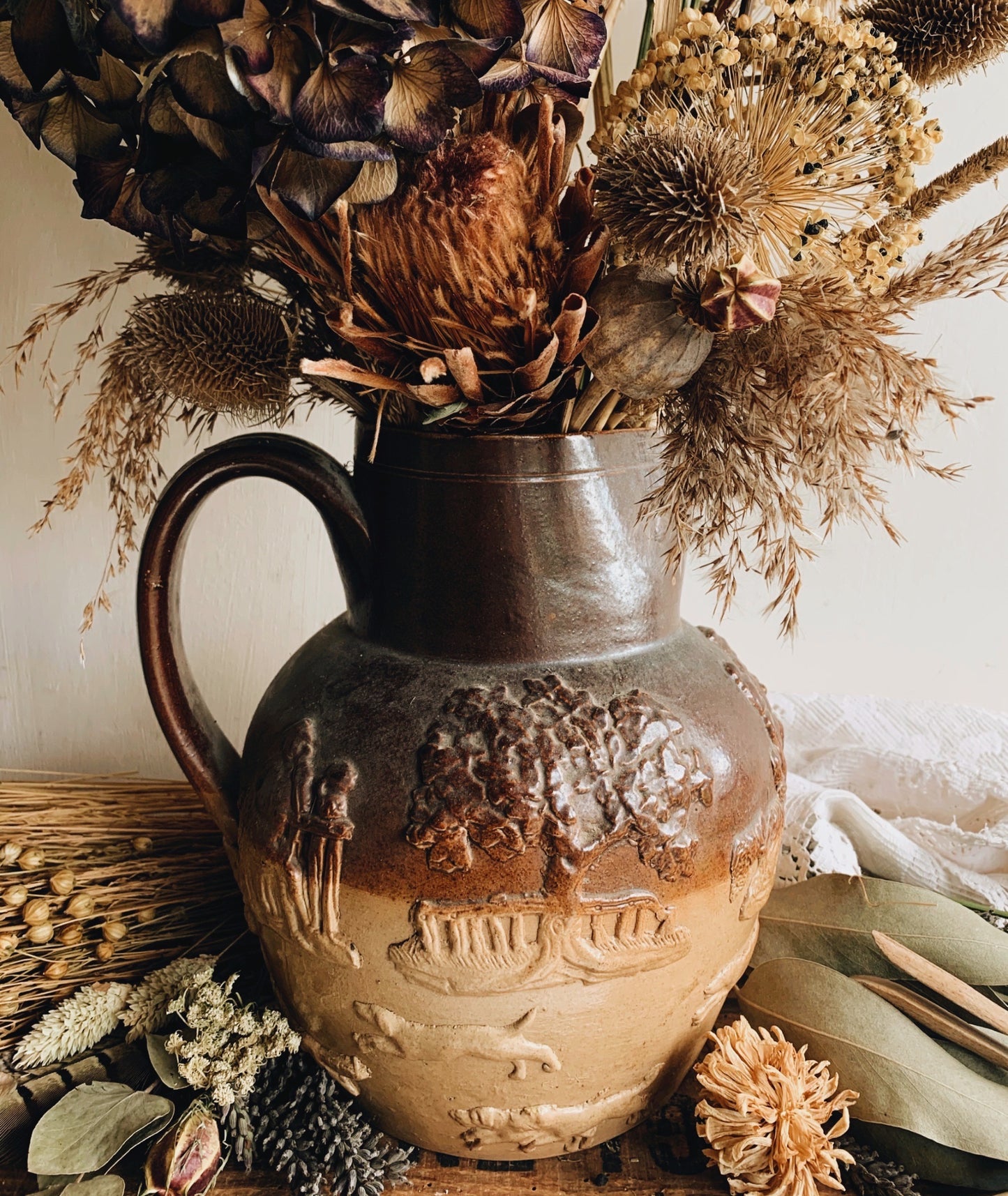 Large Antique Doulton Relief Narrative Salt Glaze Jug (UK POSTAGE ONLY)