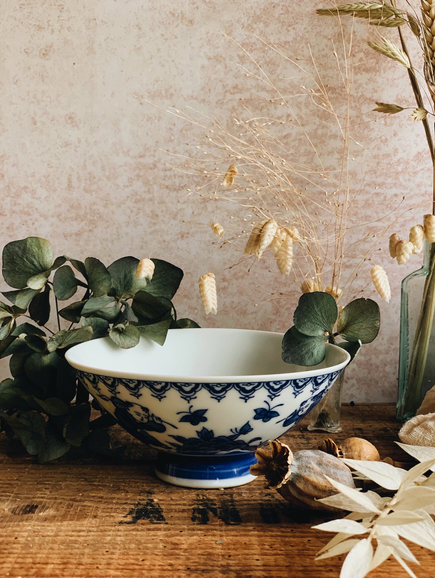 Vintage Oriental Narrative Dish