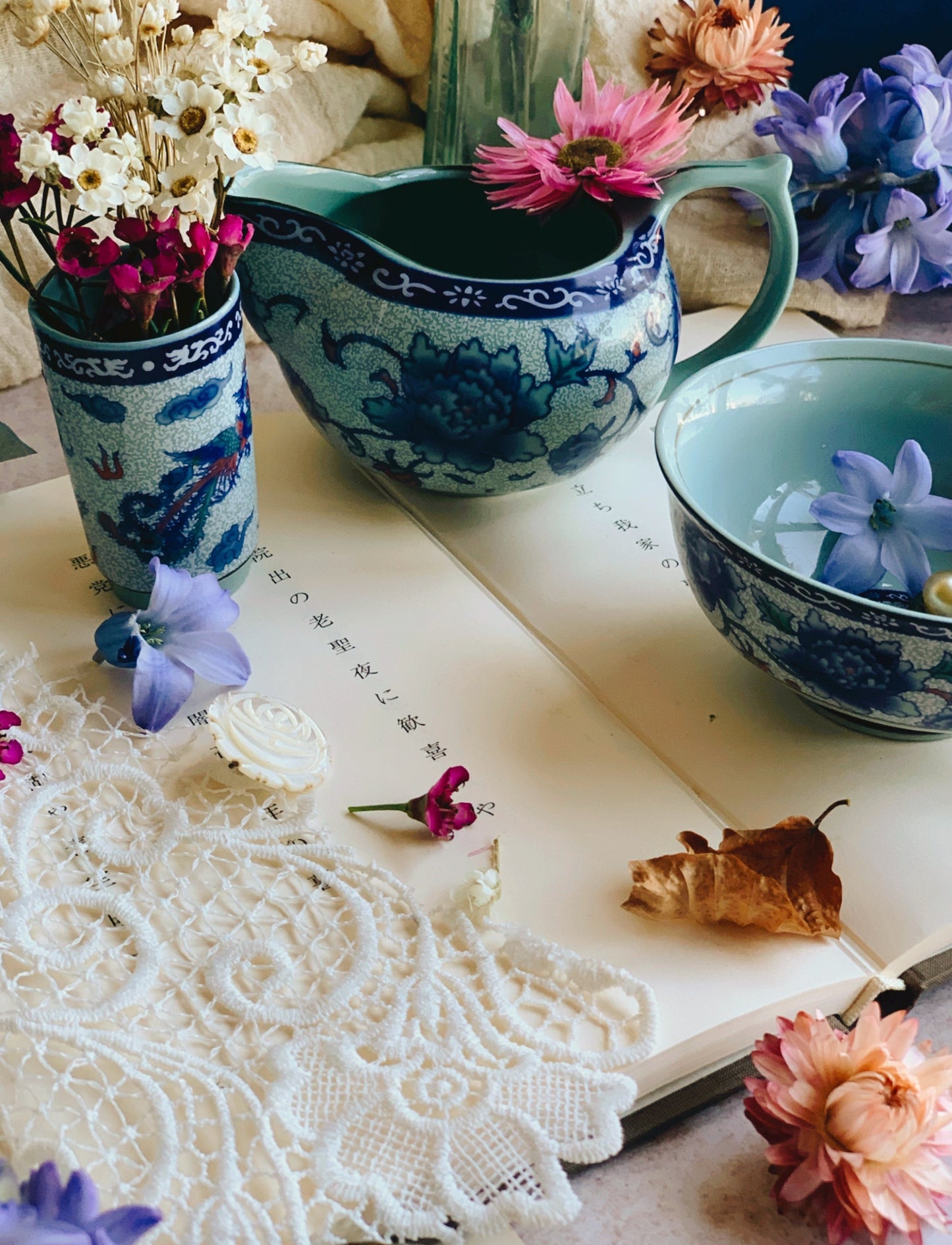 Vintage Floral Oriental Three Piece Set