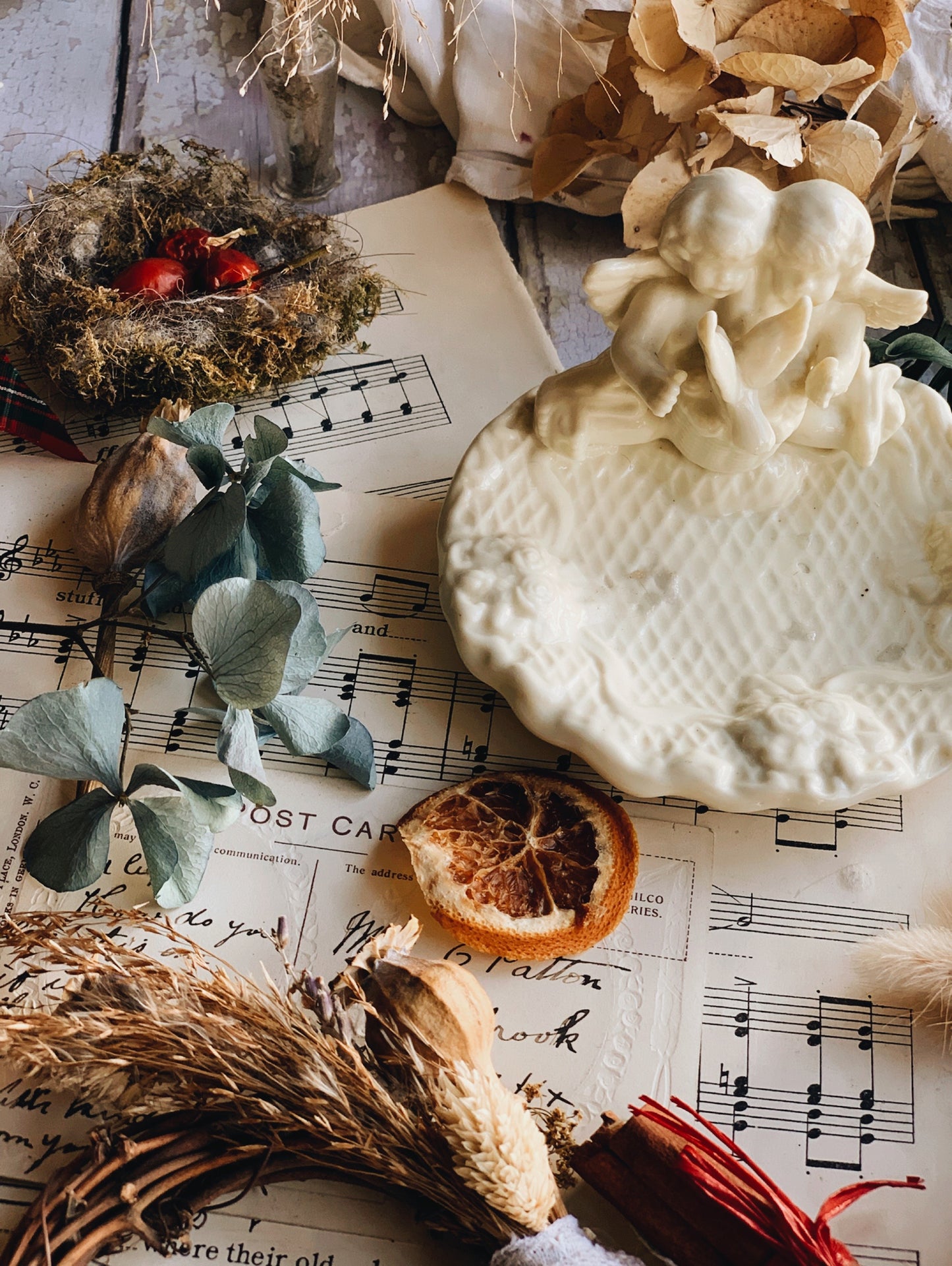Vintage Cherub Soap Dish