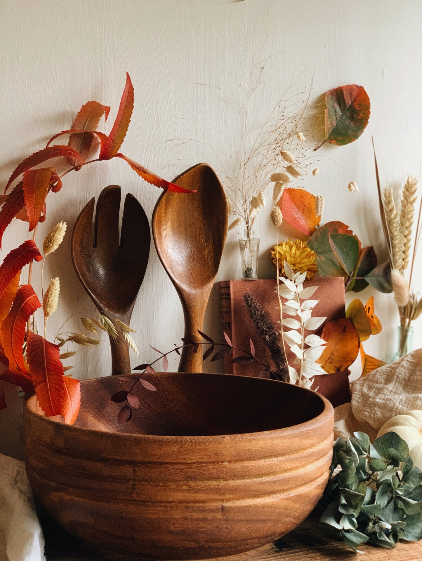 Large Rustic Wooden Bowl with Spoon & Fork (UK SHIPPING ONLY)