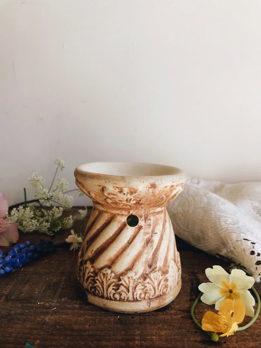 Rustic Handmade Ceramic Burner - Stone & Sage 