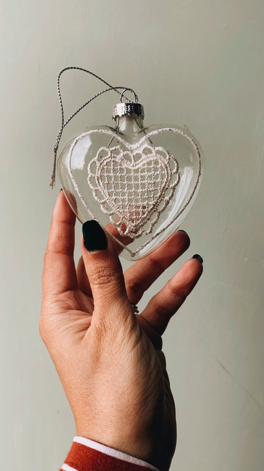 Rustic Glass Lace Bauble