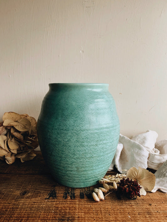 Vintage Hand~thrown Vase (UK shipping only)