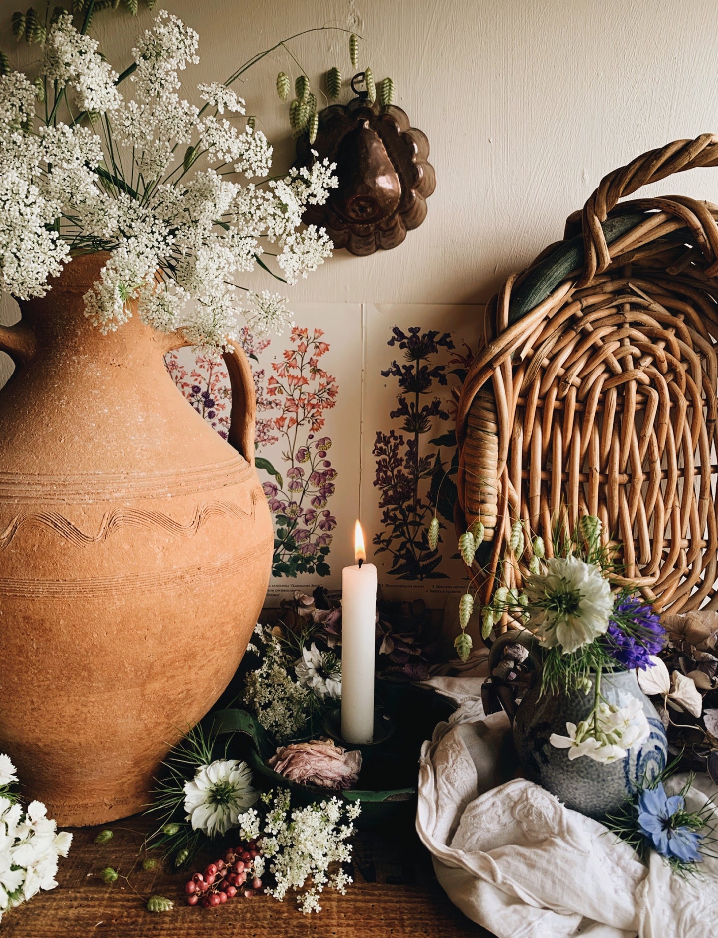 Large Terracotta Vase With Handles ~ decorative detailing (UK SHIPPING ONLY VERY HEAVY & LARGE)