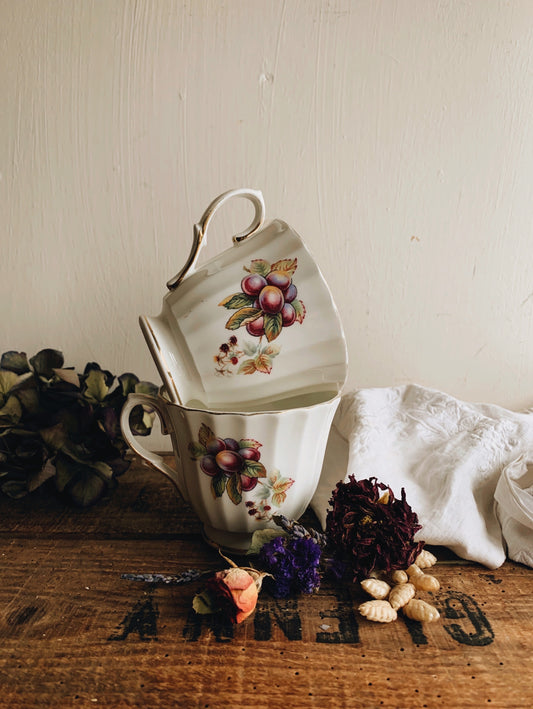 Vintage Scalloped Royal Gallery Decorative Cup (two available)