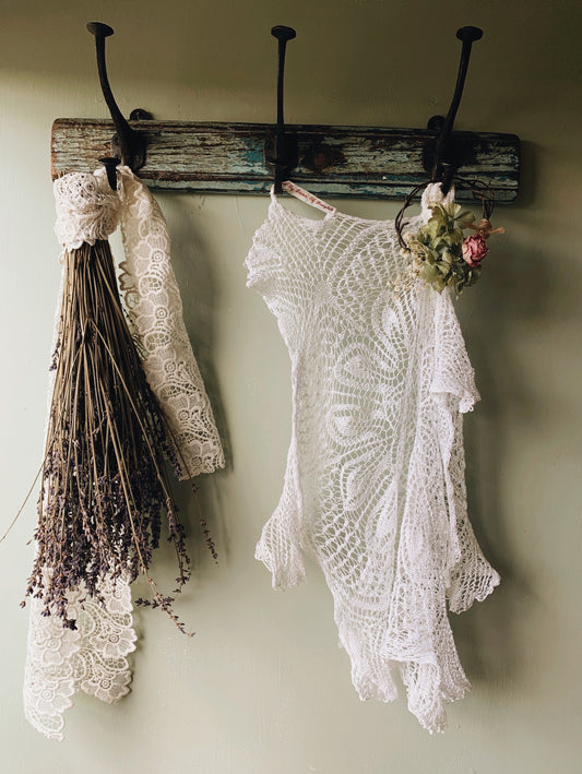 Vintage Tatted Textile