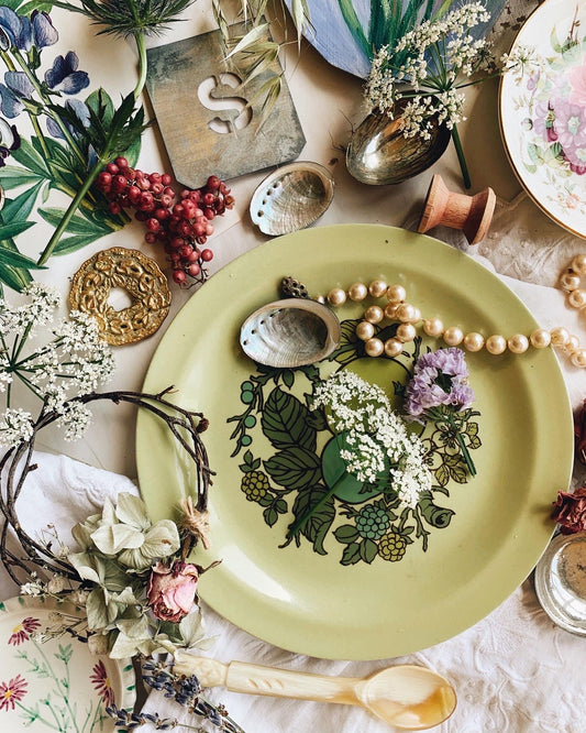 Retro Green Apple Plate