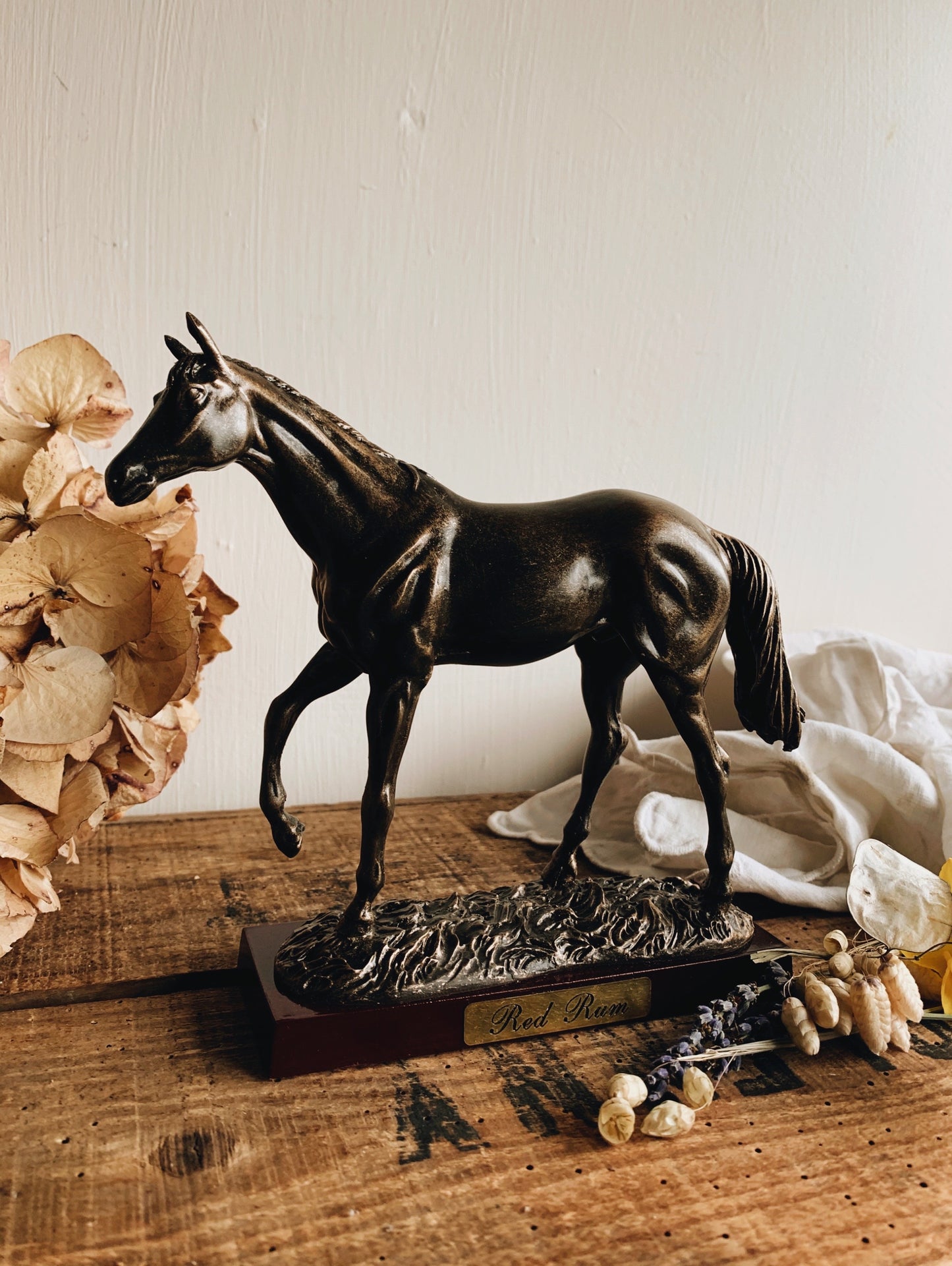 Vintage Red Rum (horse) Ornament