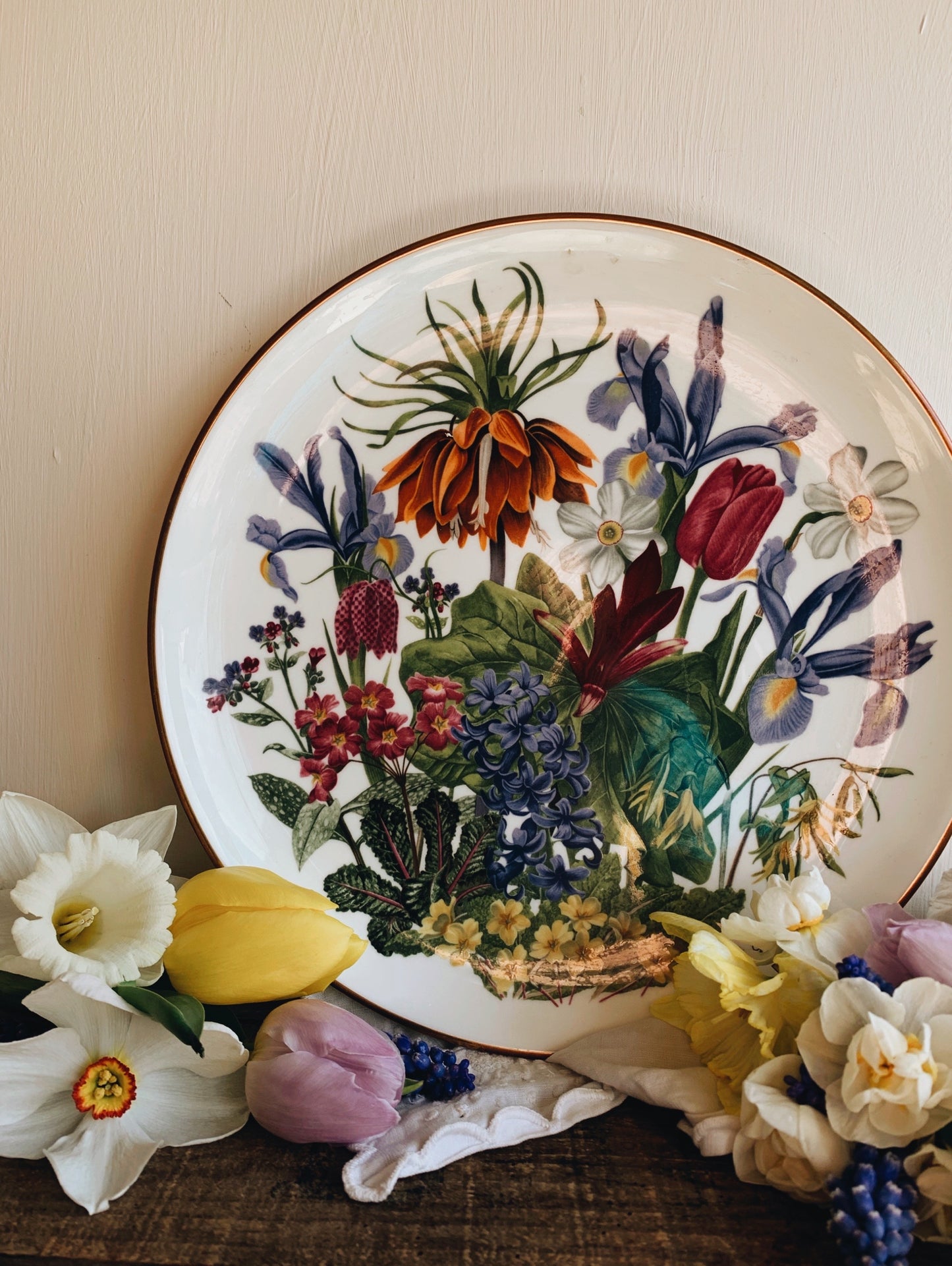 Vintage 1970’s Franklin Porcelain Royal Horticultural April Floral Plate (UK shipping only)