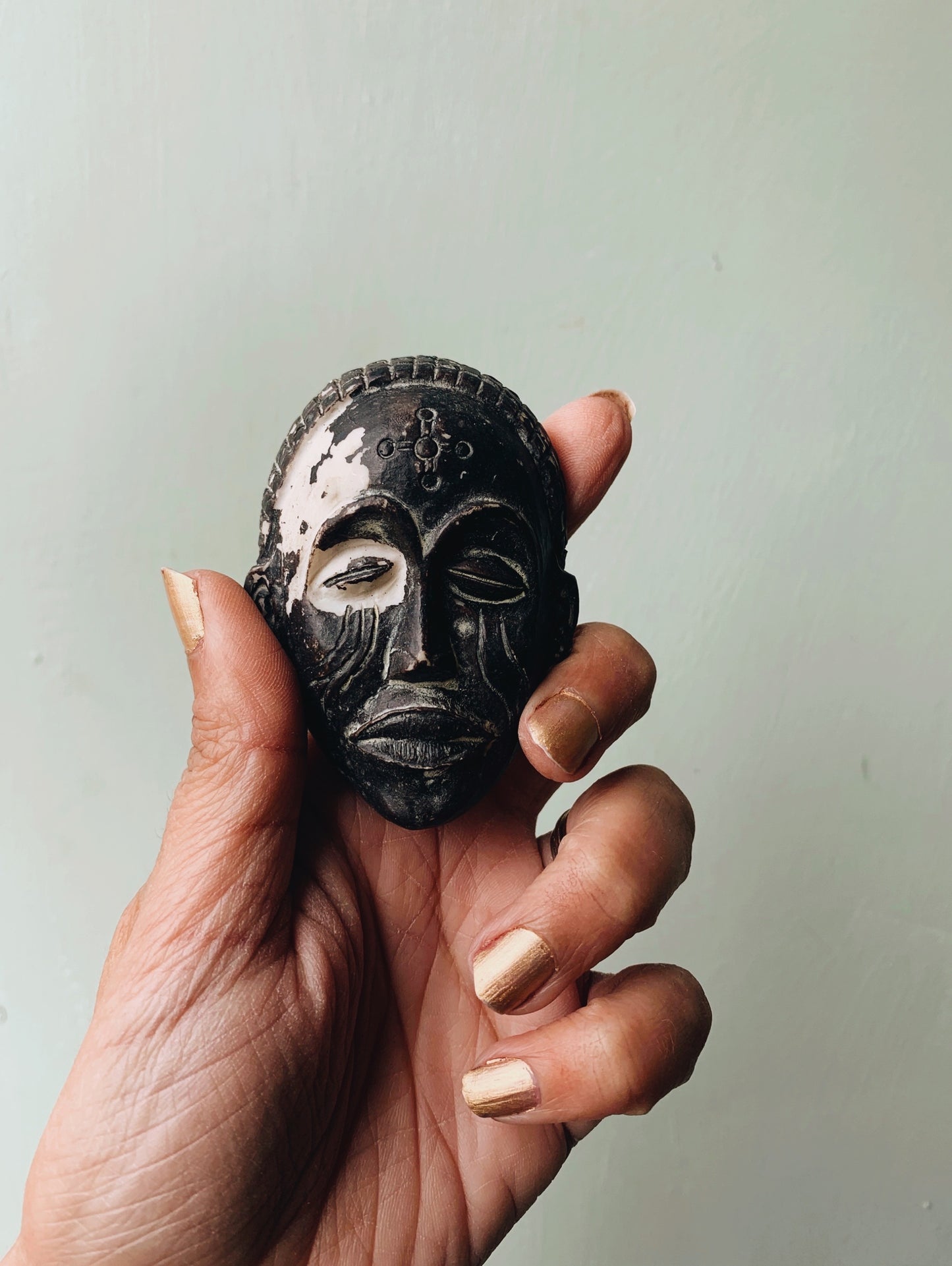 Antique Resin Head