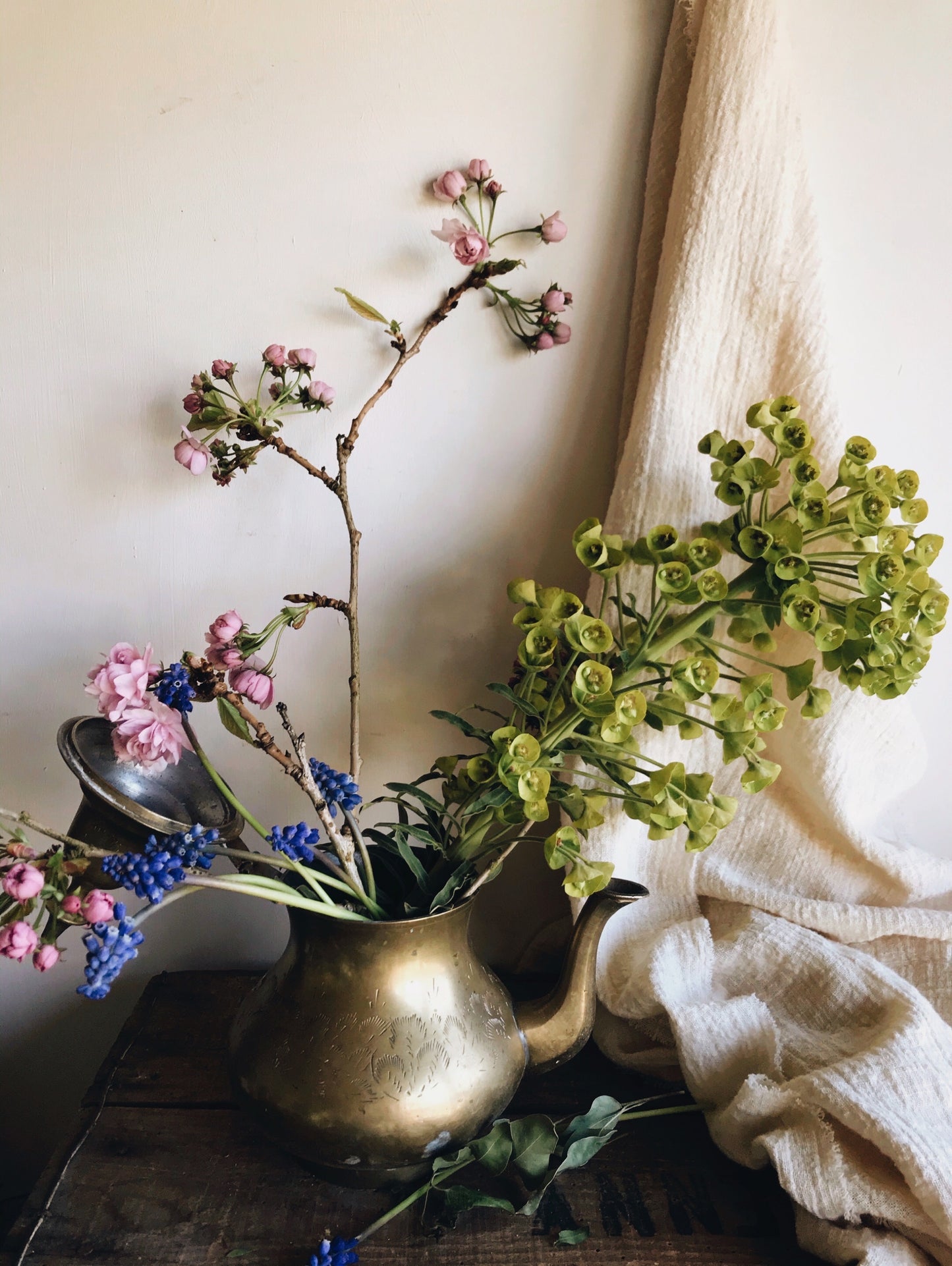 Vintage Brass Teapot (no handle) - Stone & Sage 