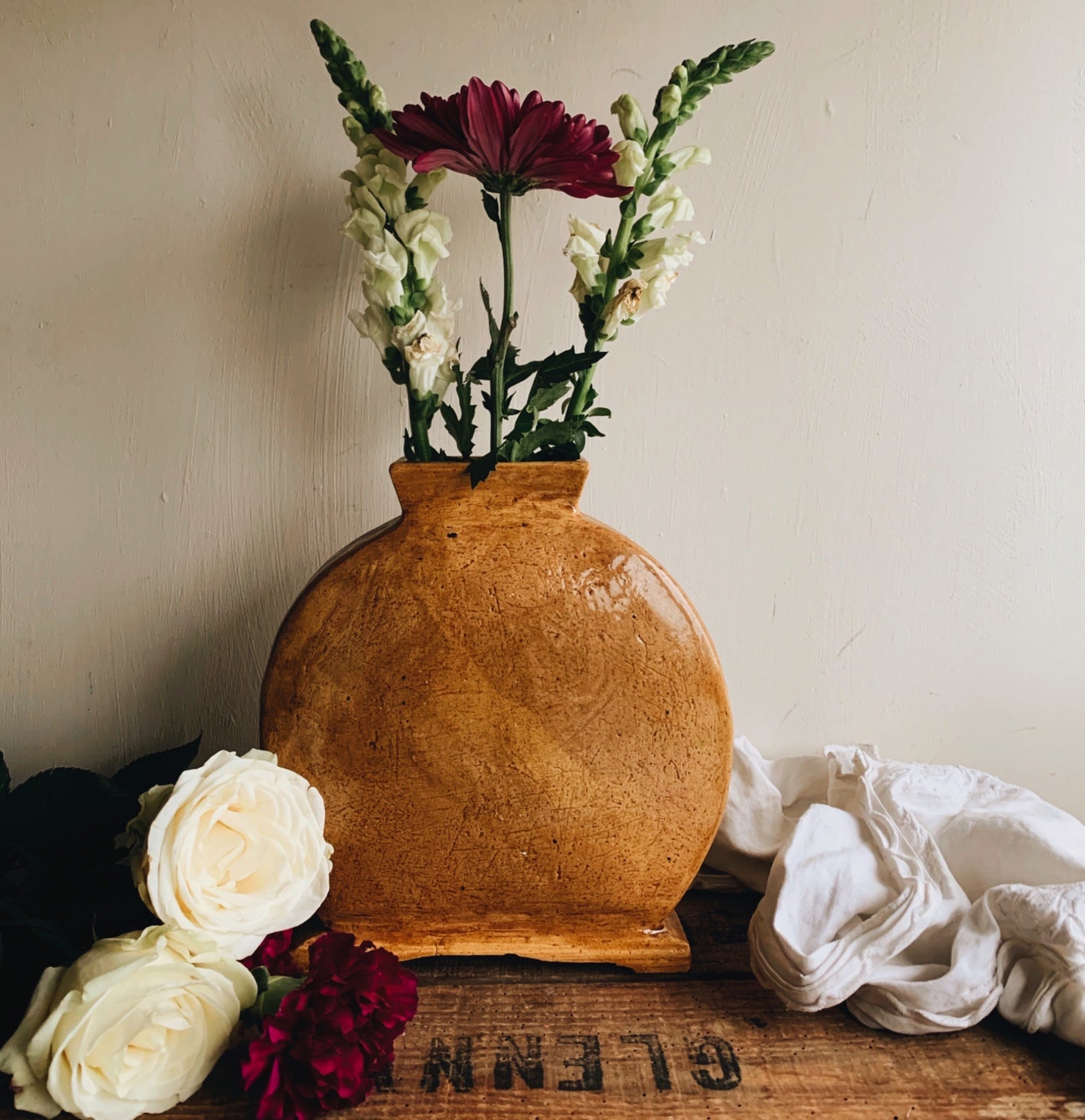 Rustic Hand~thrown Vase (UK Shipping only)
