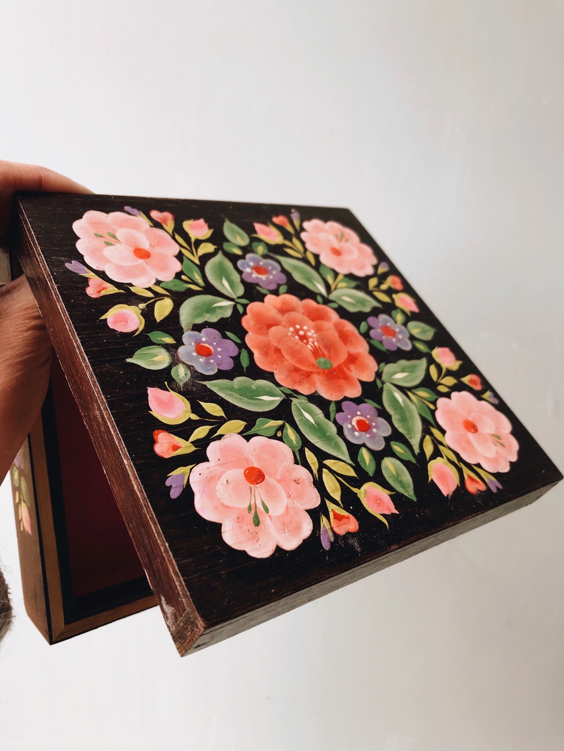 Vintage Hand~painted Folk Floral Wooden Box - Stone & Sage 