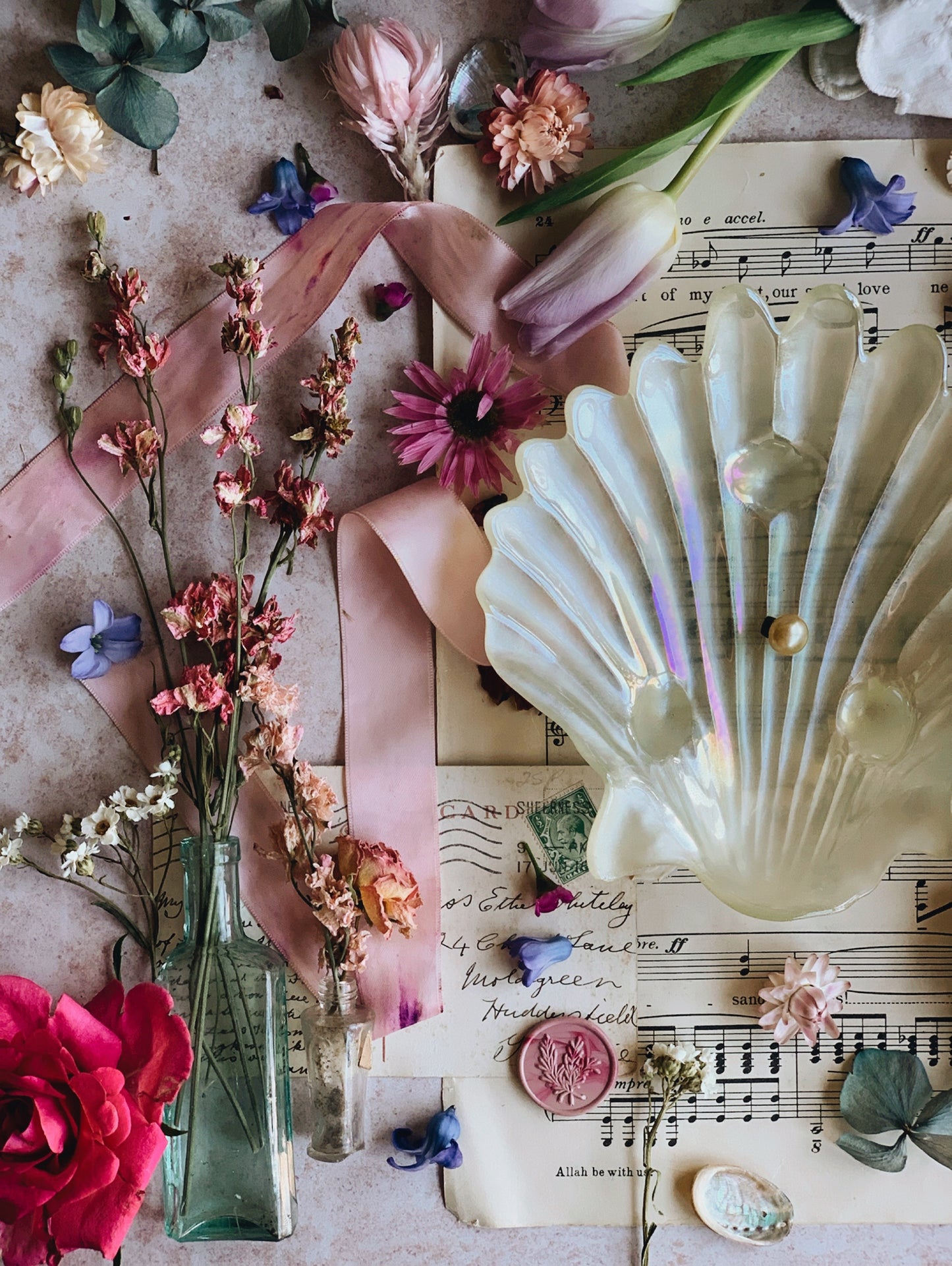 Vintage Iridescent Pearl Glass Shell Dish