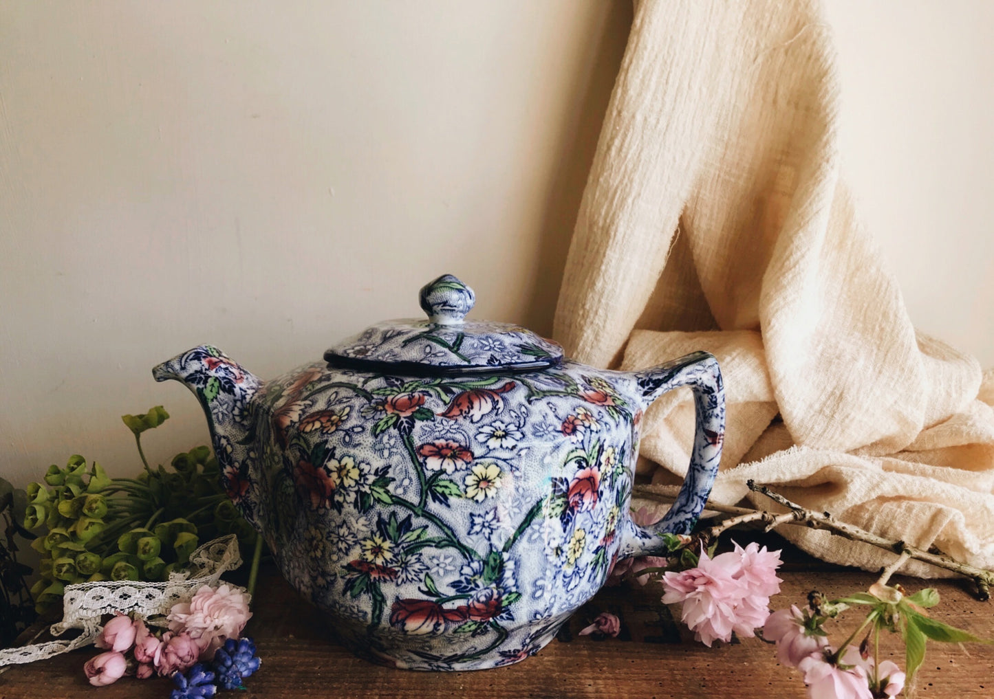 Antique 1920/30s Ringtons Ltd Tea Merchants Floral Teapot - Stone & Sage 