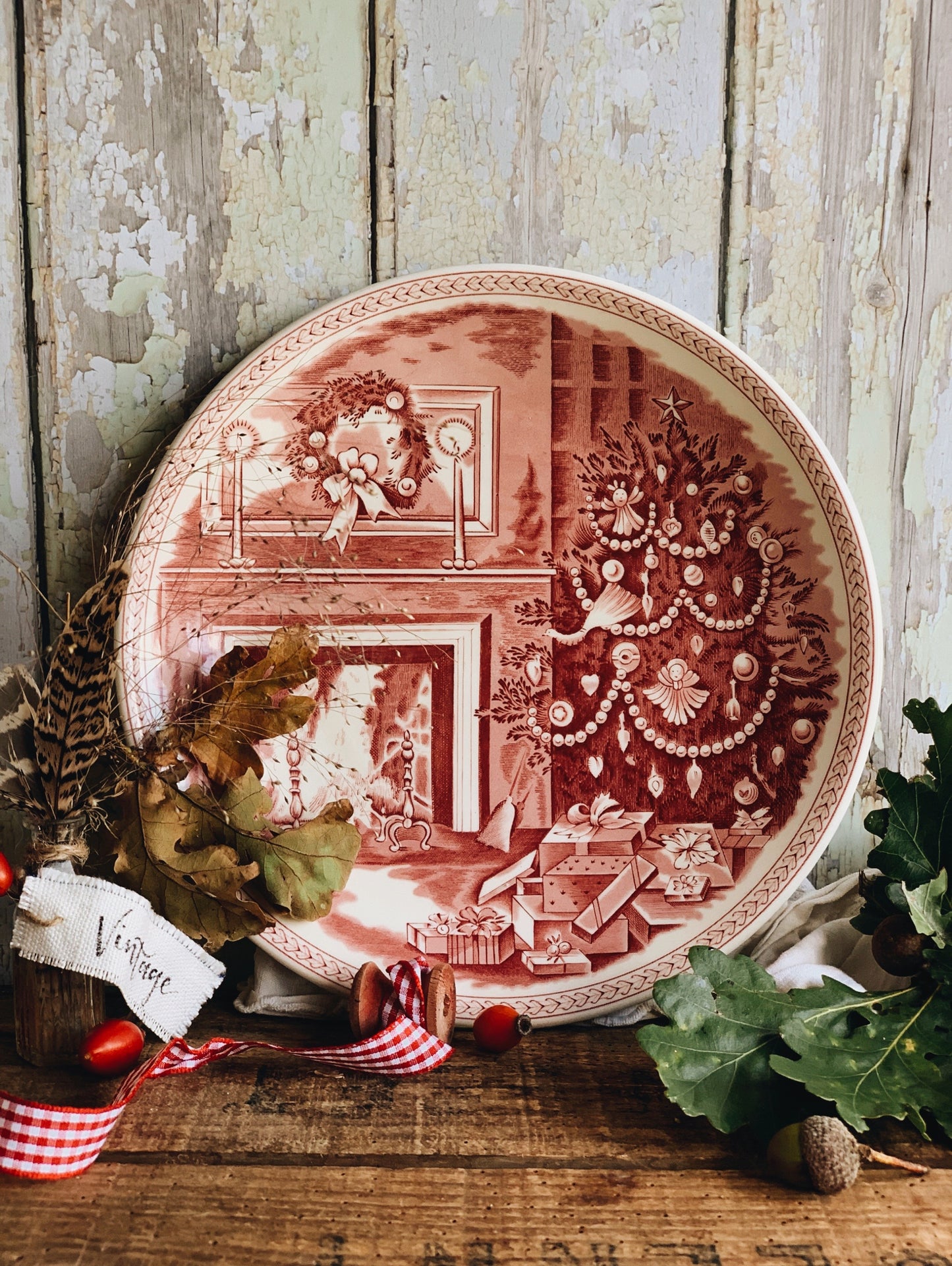Vintage Pink Wedgwood “Christmas Eve” Plate (dish)