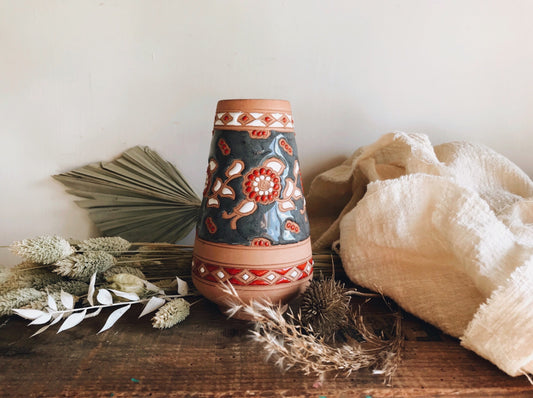 Hand~thrown Decorative Terracotta Vase