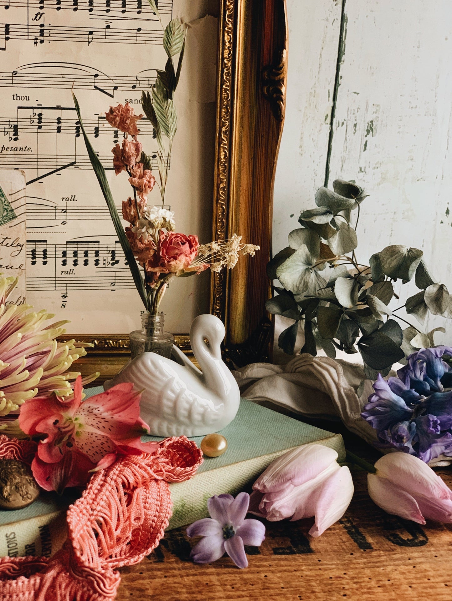 Vintage Ceramic Miniature Swan Planter