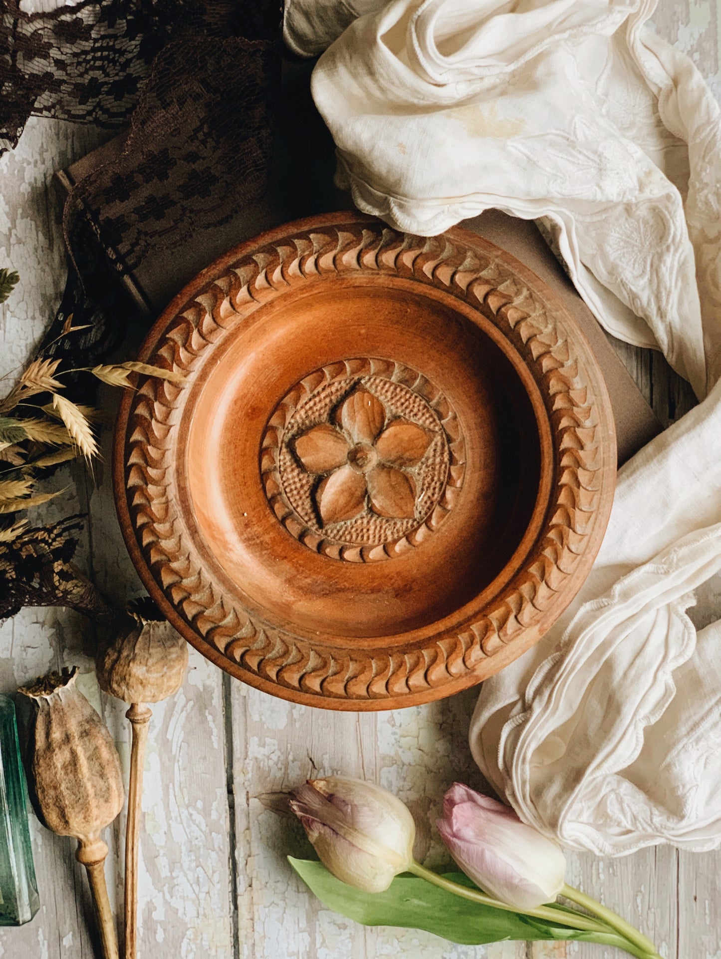Vintage Wooden Hand~carved Botanica Floral Wall Motif / Dish