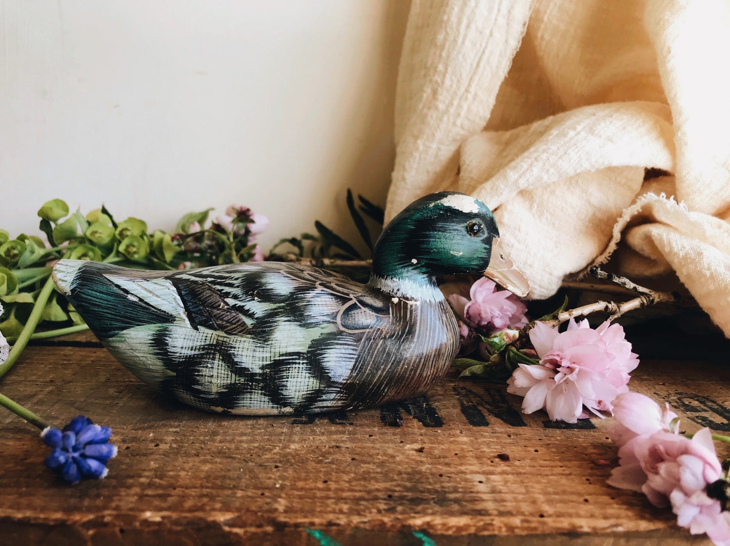 Hand carved Painted Duck - Stone & Sage 