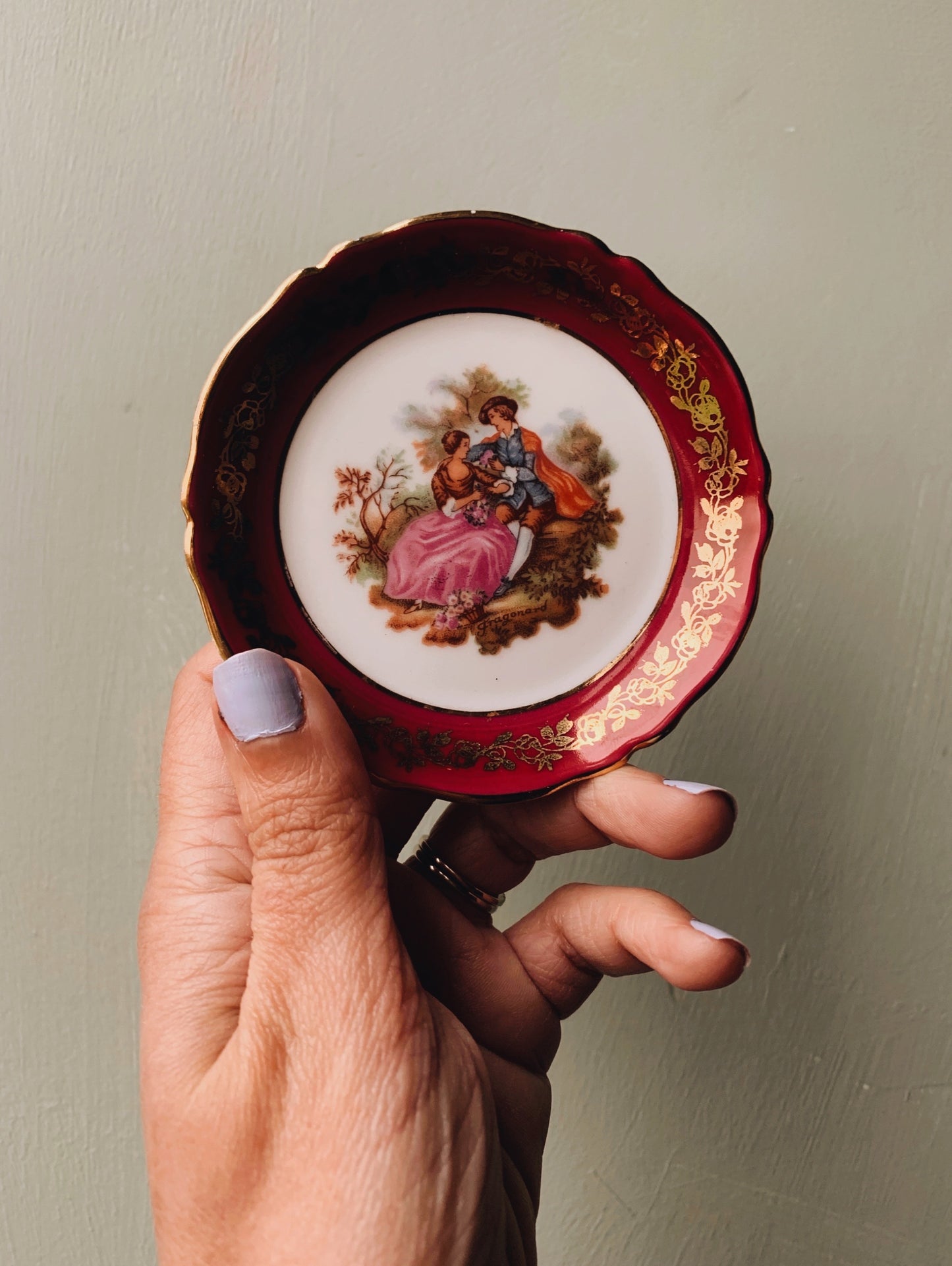 Vintage French Whimsy Narrative Plate