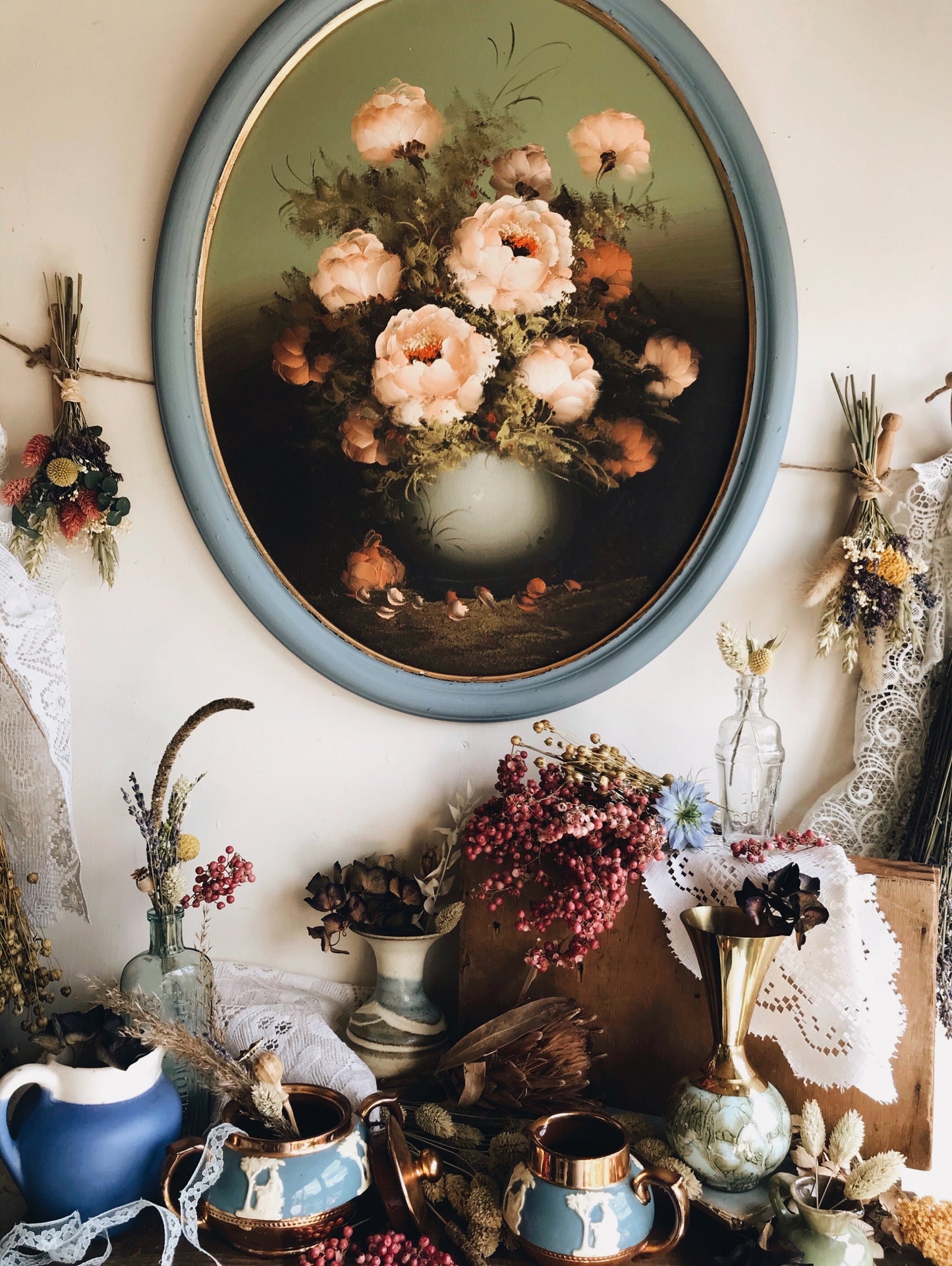 Large Vintage Oval Oil Painting ~ Roses in Vase