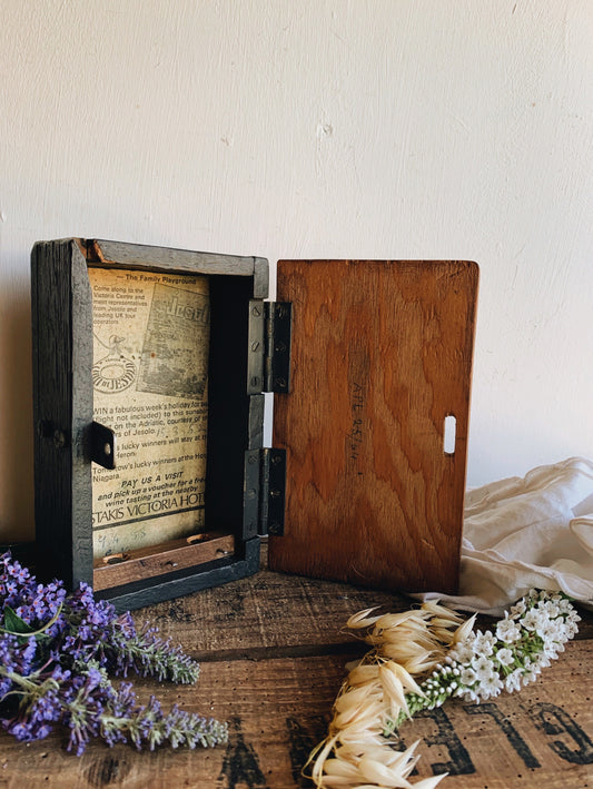 Vintage 1950’s Wooden Box