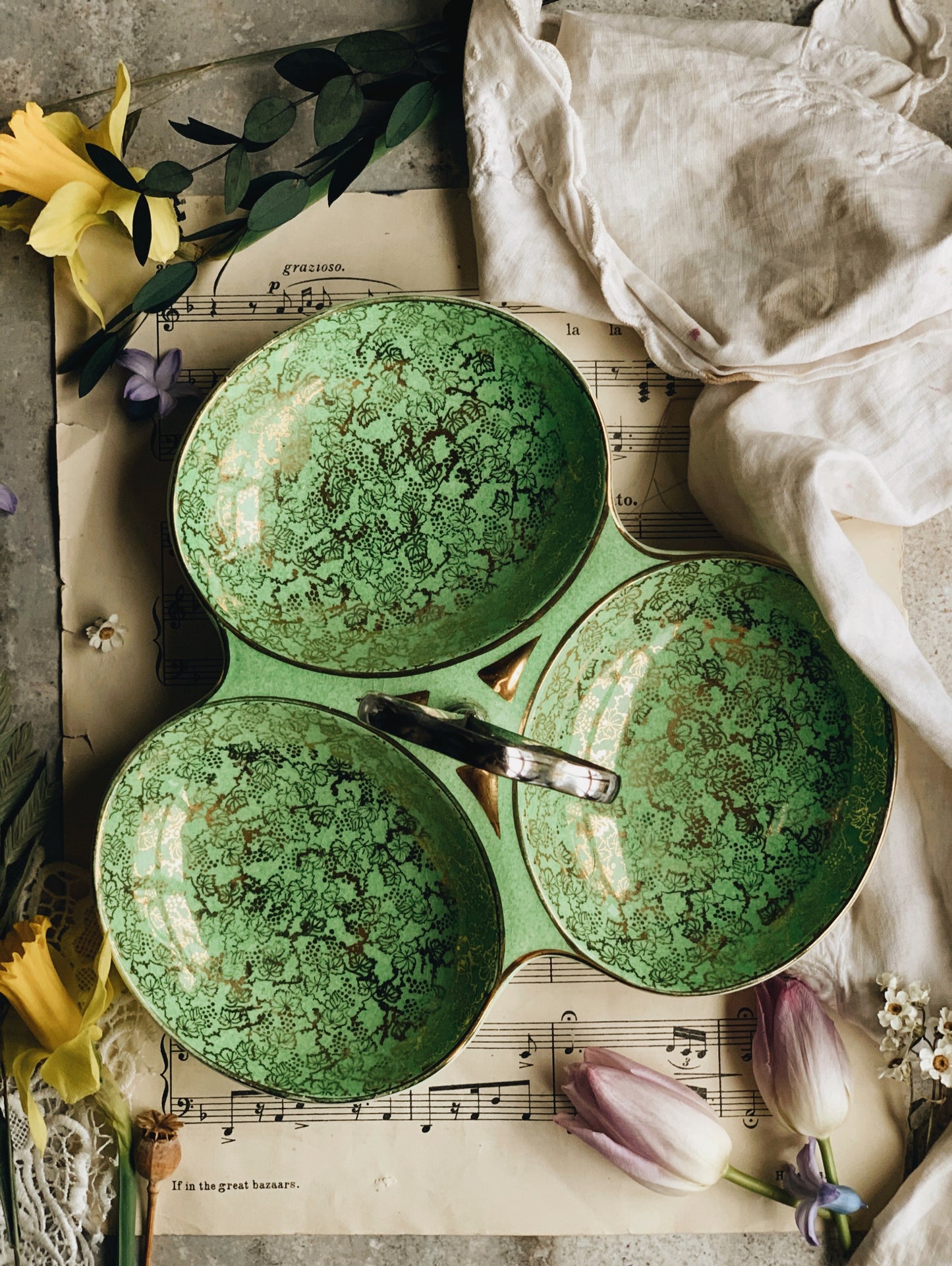 Vintage Green Floral & Gilt Staffordshire Dish (UK SHIPPING)