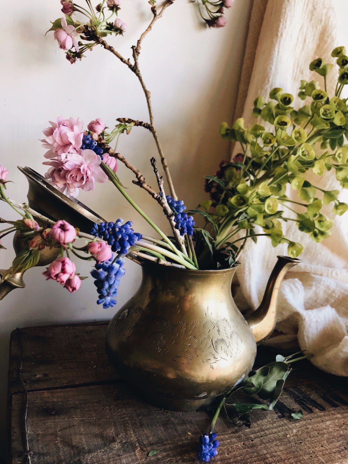 Vintage Brass Teapot (no handle) - Stone & Sage 