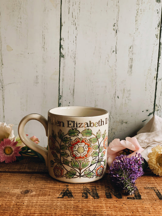 Preloved (National Trust) Queen Elizabeth Mug