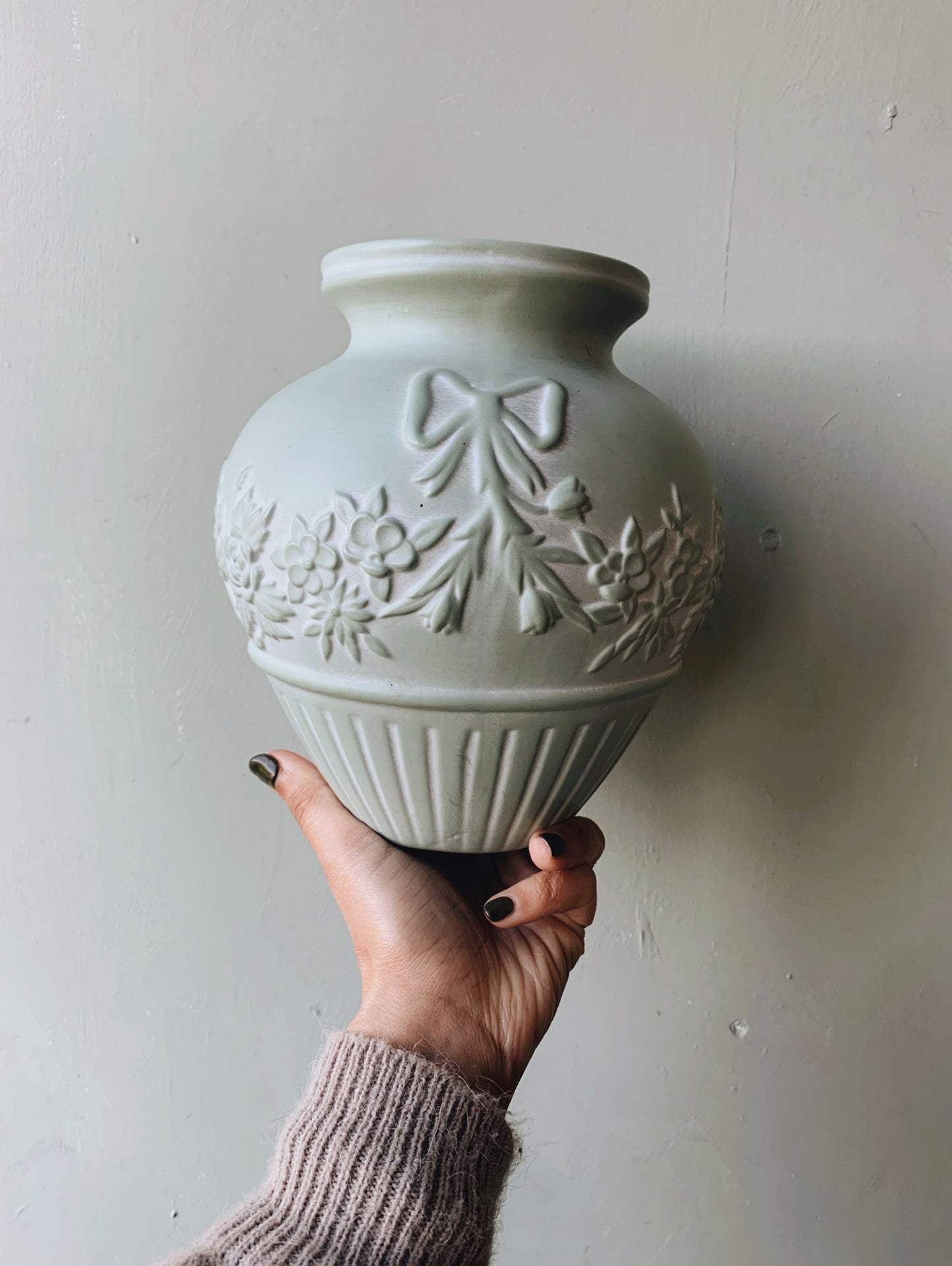 Vintage Green Bow & Floral Ceramic Vase