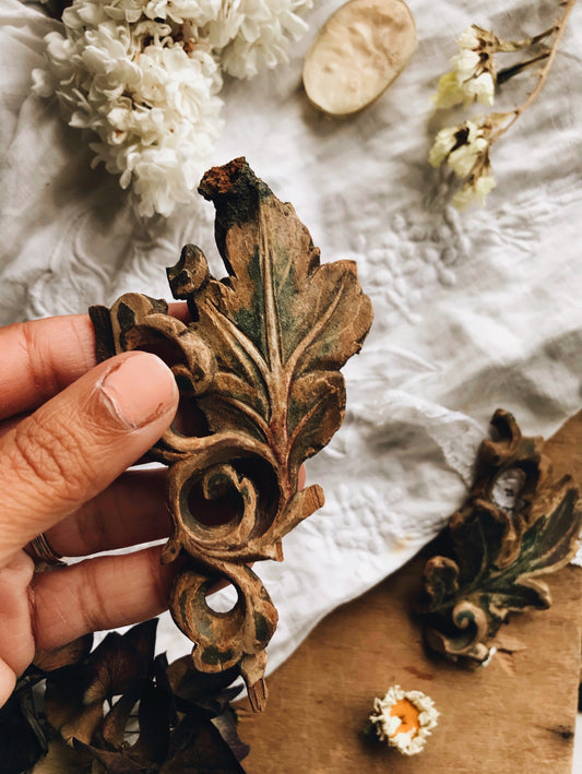 Antique Oak Leaf Decorative Interior Moulds