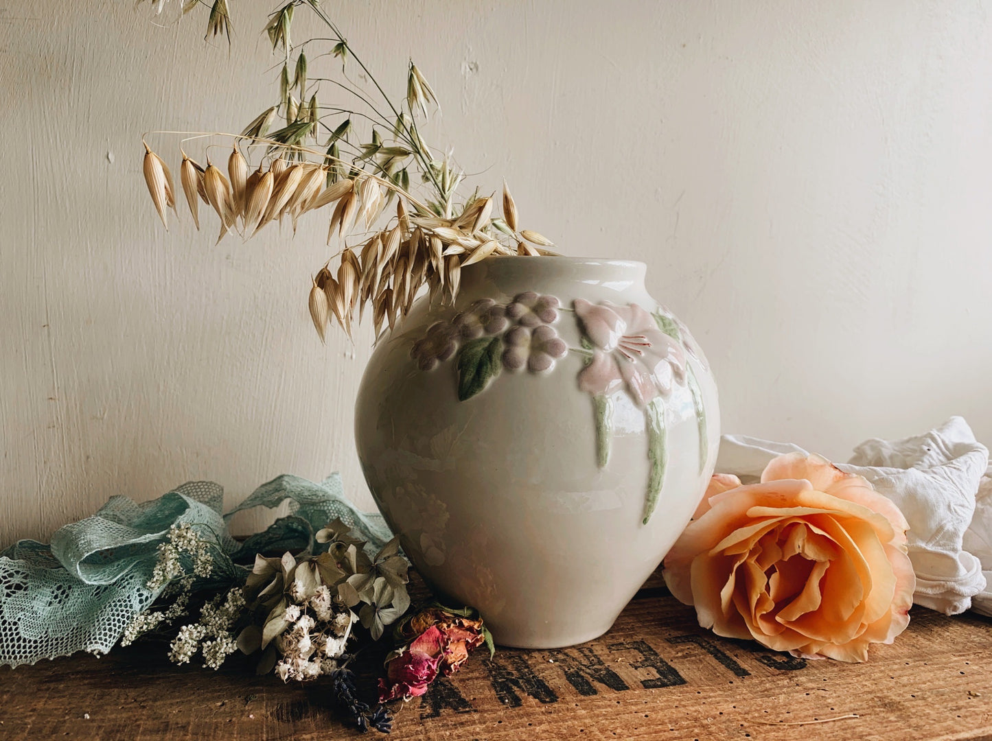 Large Vintage Floral Ginger Jar / Vase