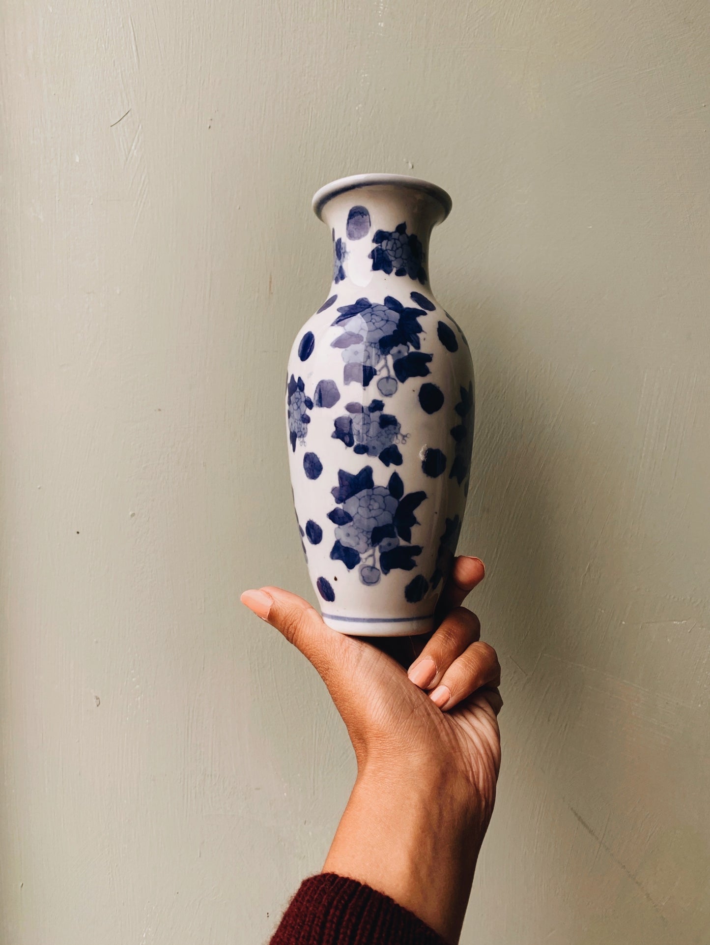 Vintage Blue & White Decorative Floral Vase