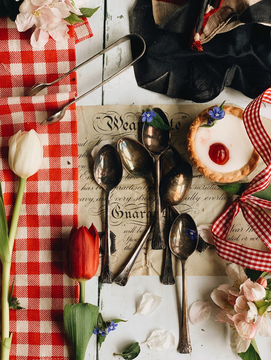 Six Antique Tea Spoons & Sugar Pincer