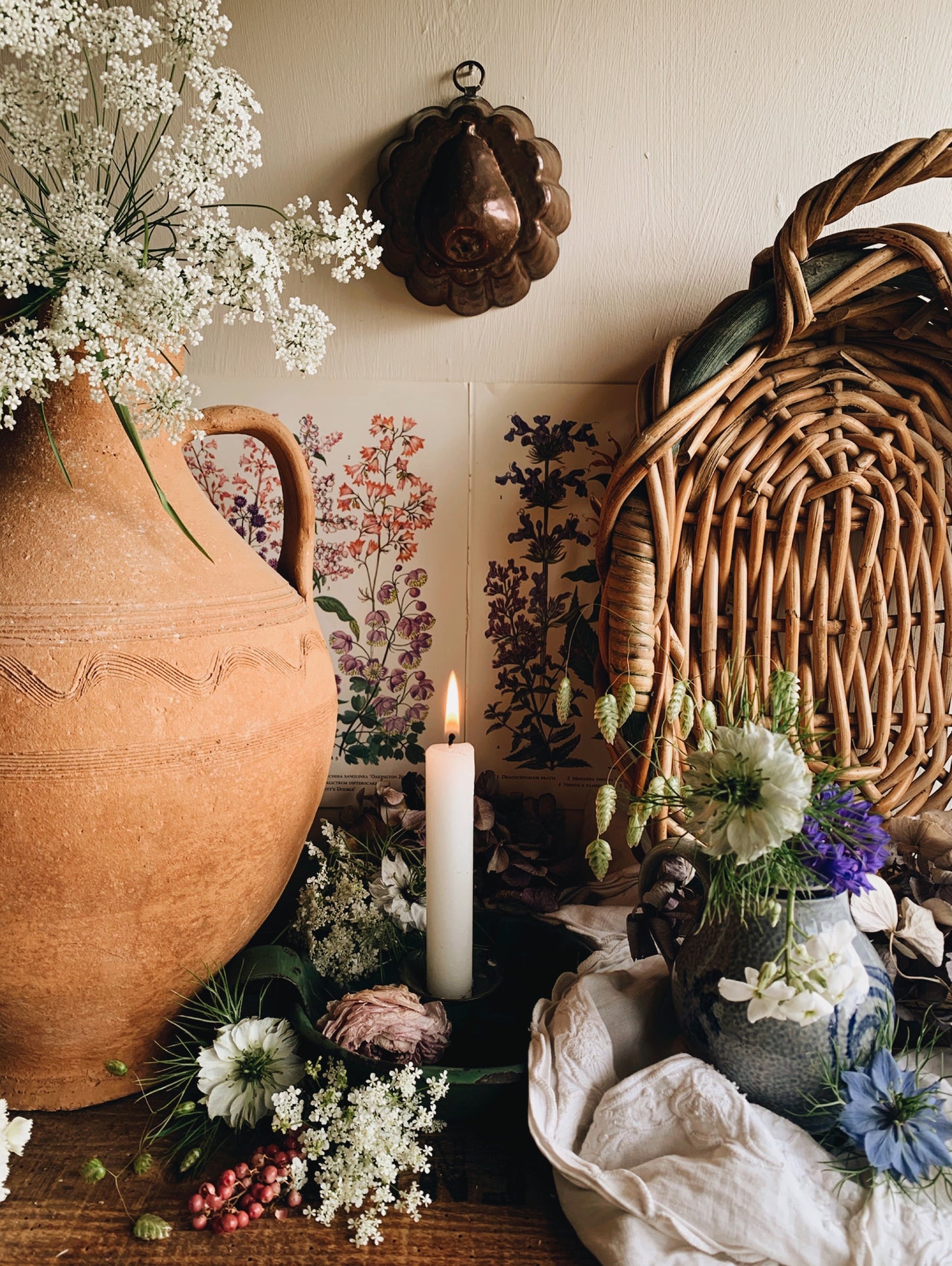 Large Terracotta Vase With Handles ~ decorative detailing (UK SHIPPING ONLY VERY HEAVY & LARGE)