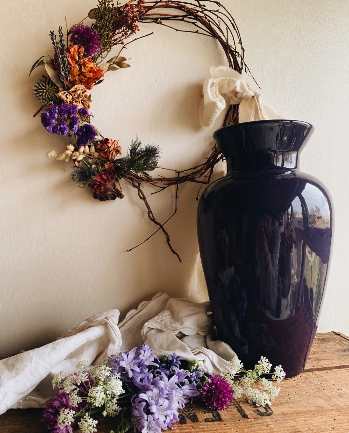 Large Vintage Purple Vase (UK SHIPPING ONLY)
